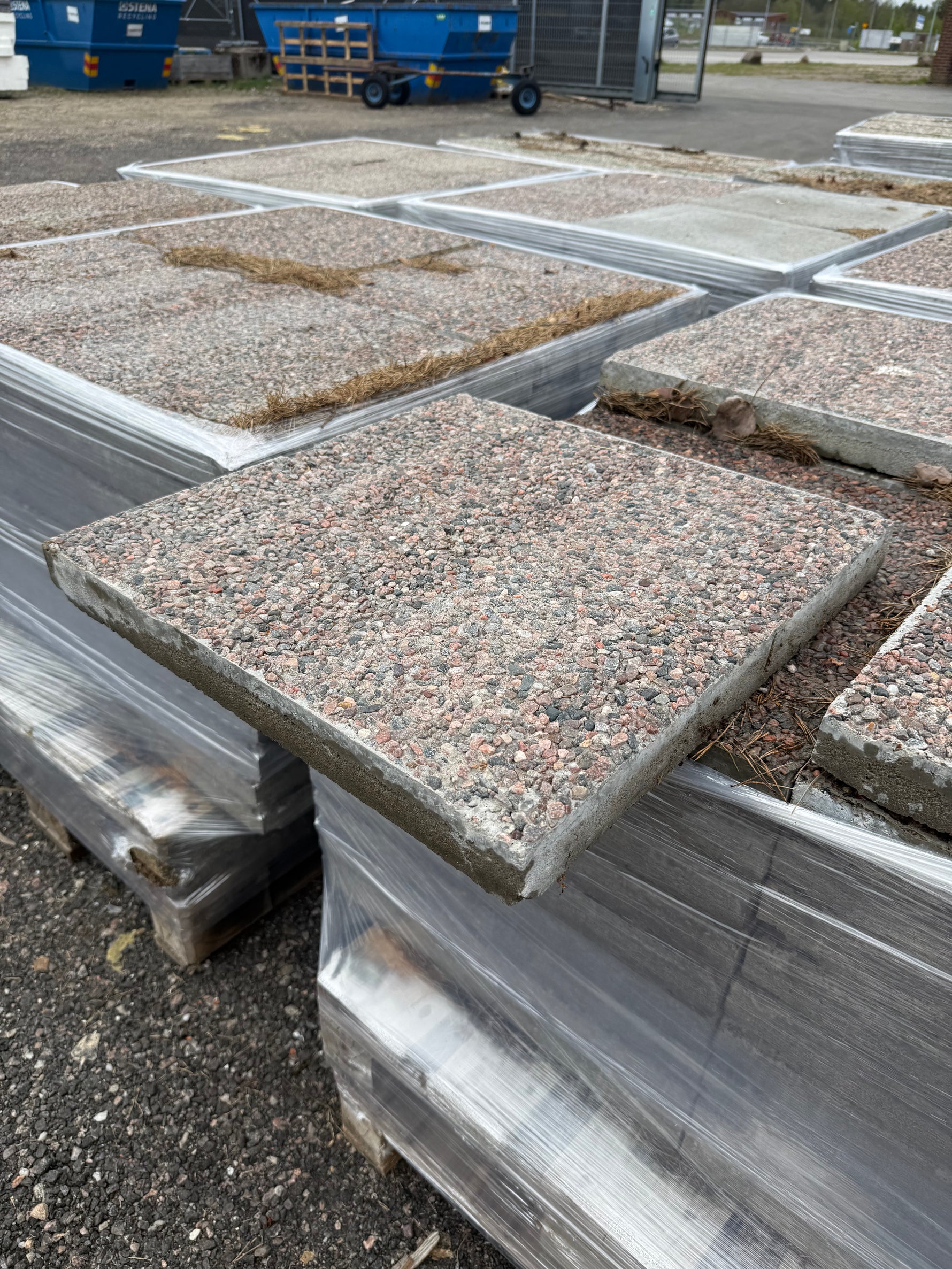 Frilagda Plattor 500x500x50mm – Natursingel (Säljs per styck)