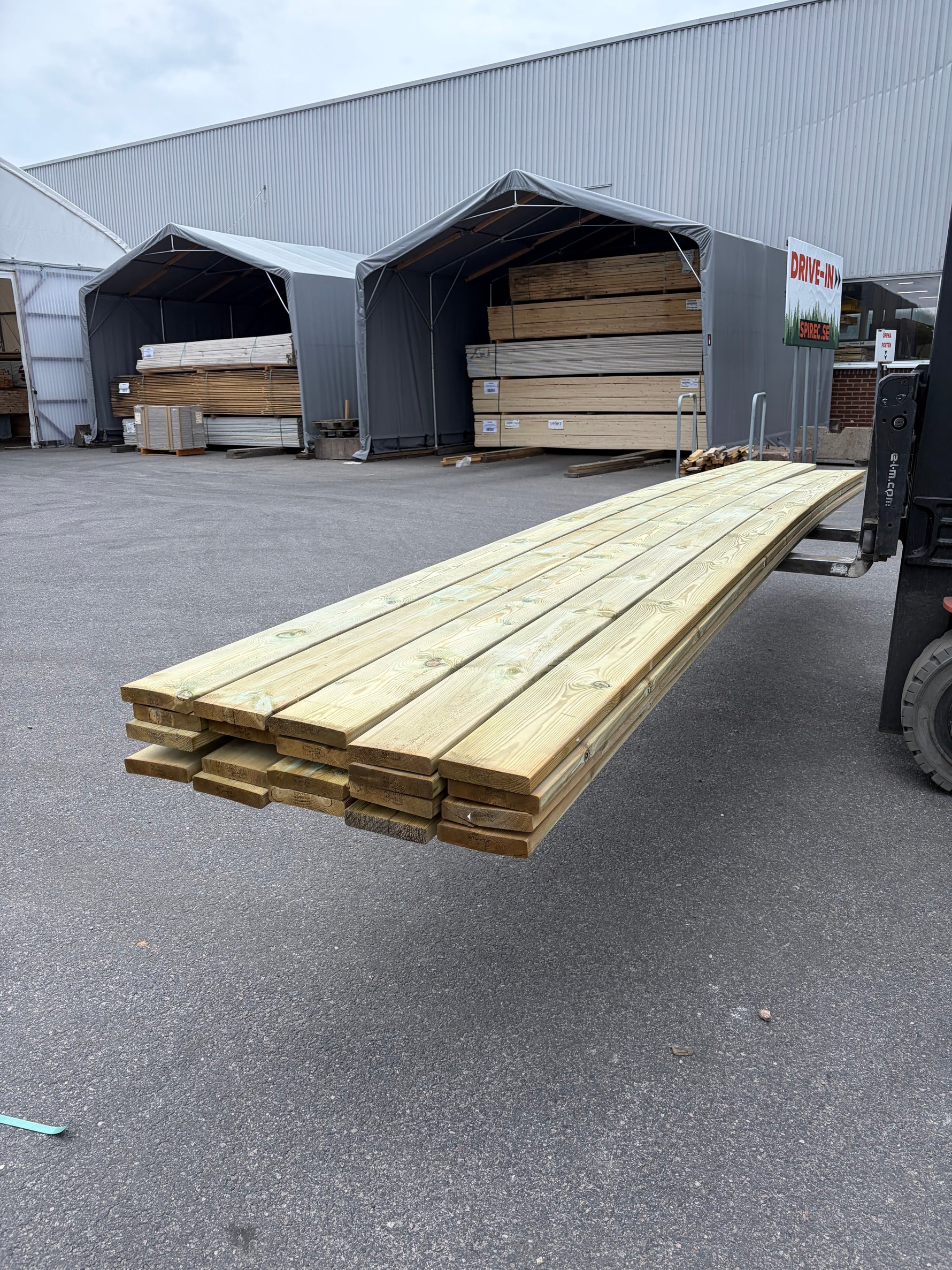 Paket Tryckimpregnerad Trall 28x145mm, 20st 5.40 m (NTR-AB)
