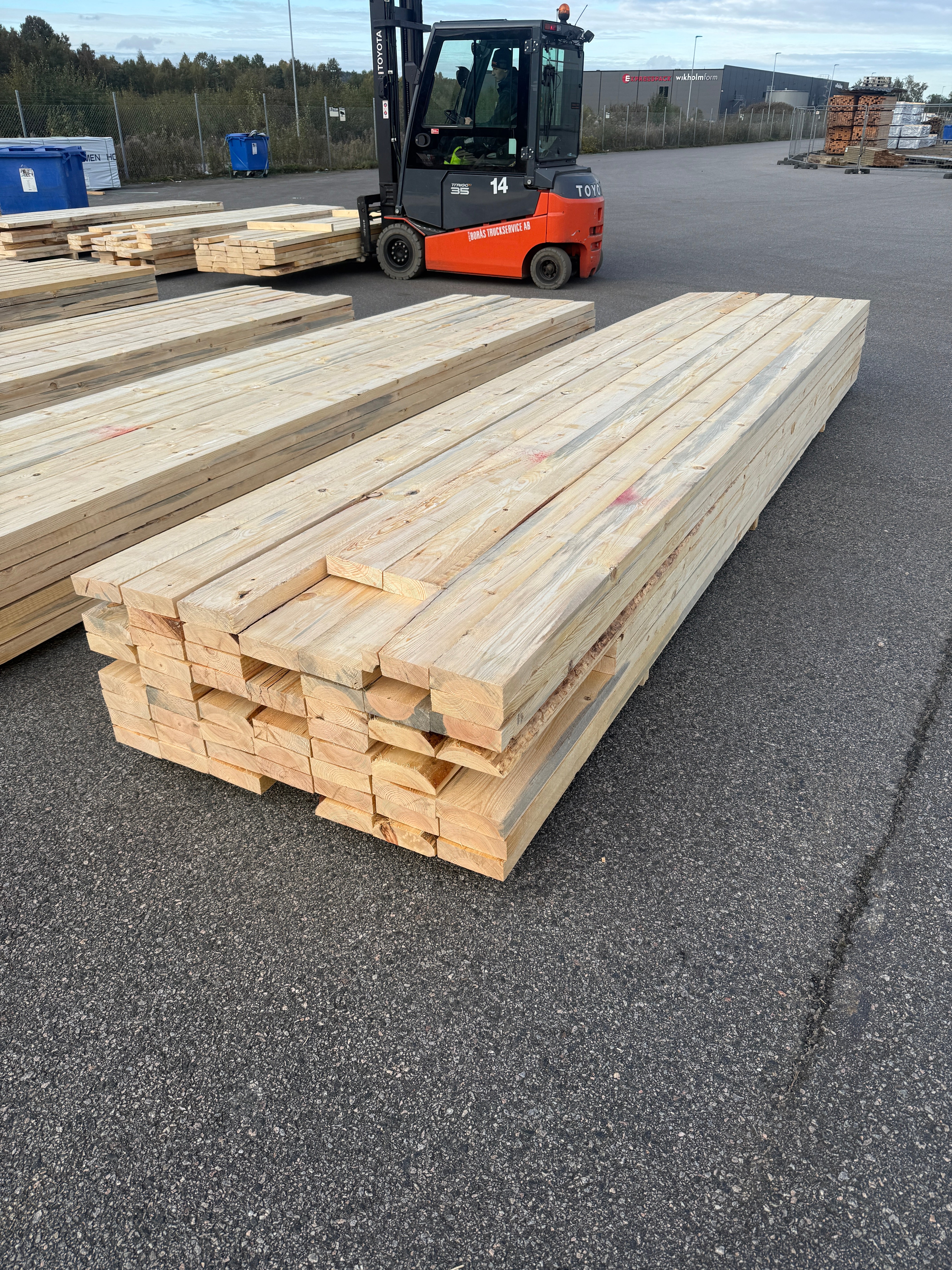 Paket Ohyvlade Reglar 47x150mm (4,20–4,80m) 63st