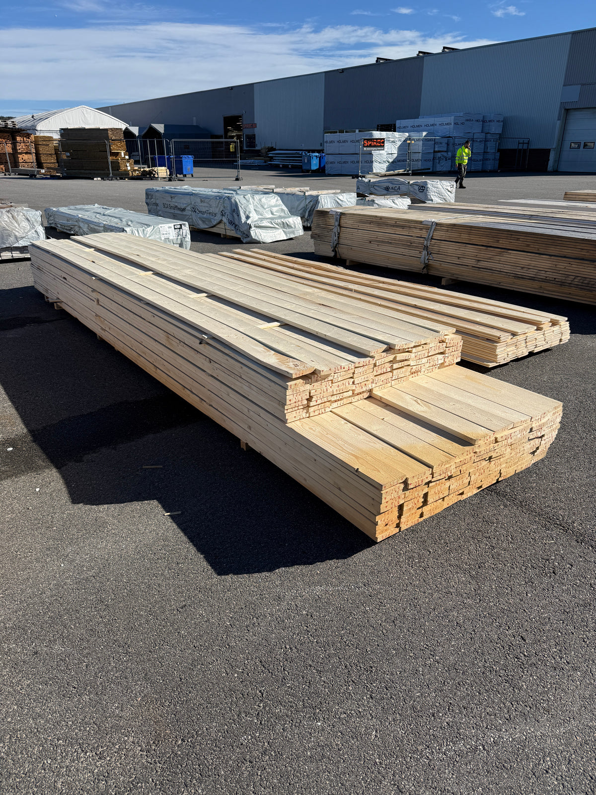 Paket Finsågade Brädor 22x120mm 4,80–5,40m 187st (Andra Sortering)