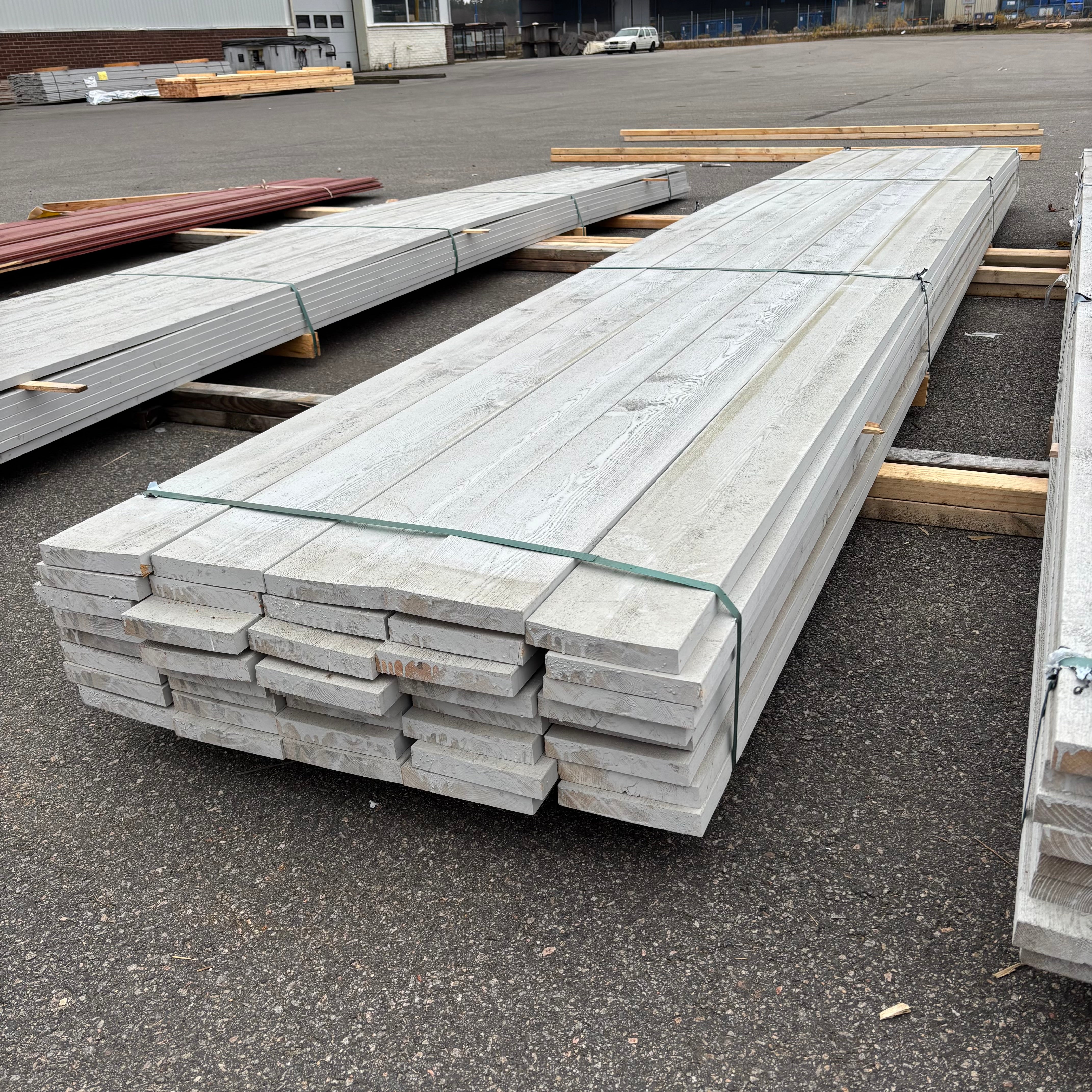 Paket Ytterpanel Finsågad 28x170mm – 40 st (5,40 m, Grå NCS S3000-N)