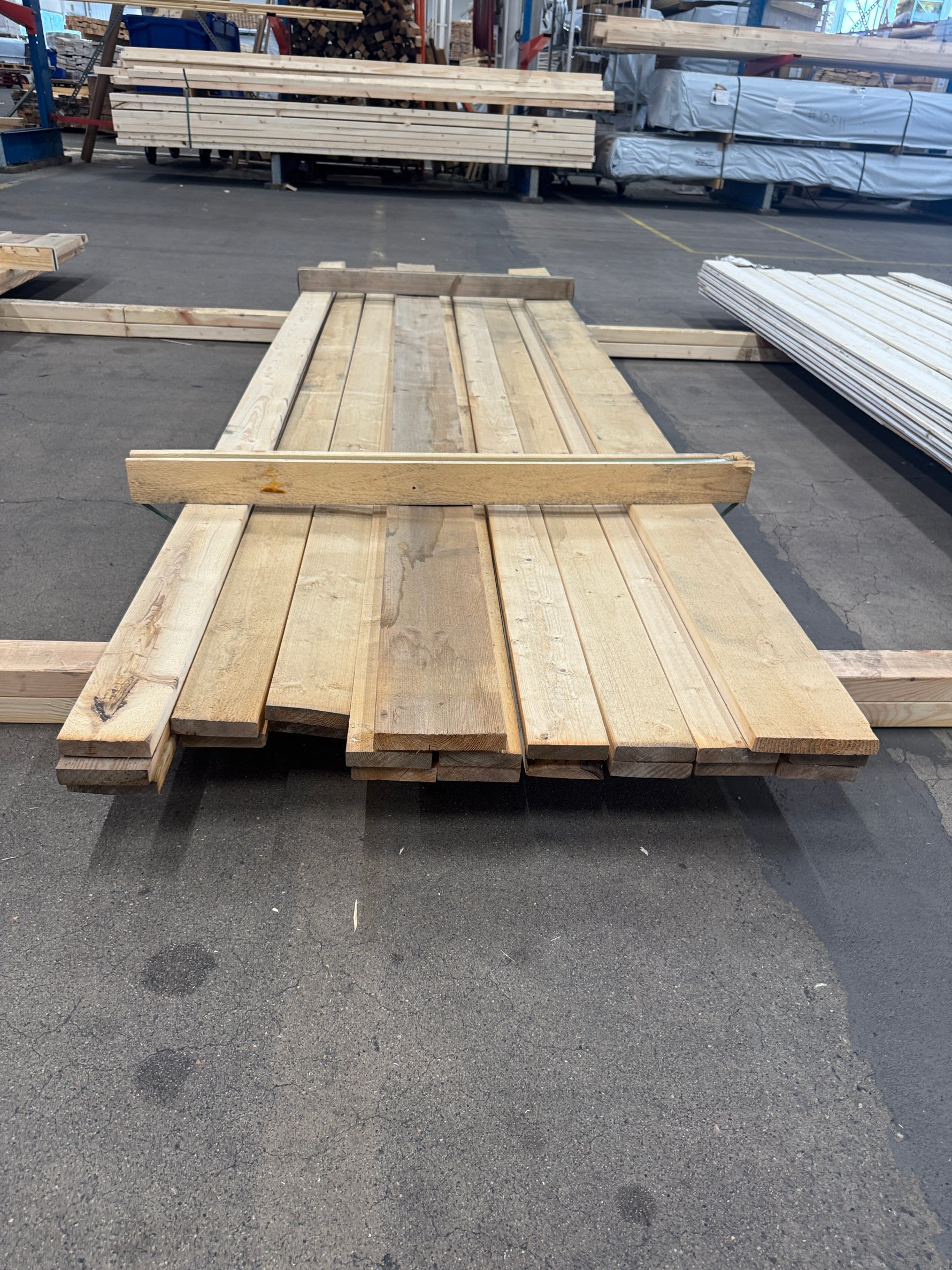 Paket Finsågade Brädor 22x95 och 22x145 mm 3,00 m – 21 st