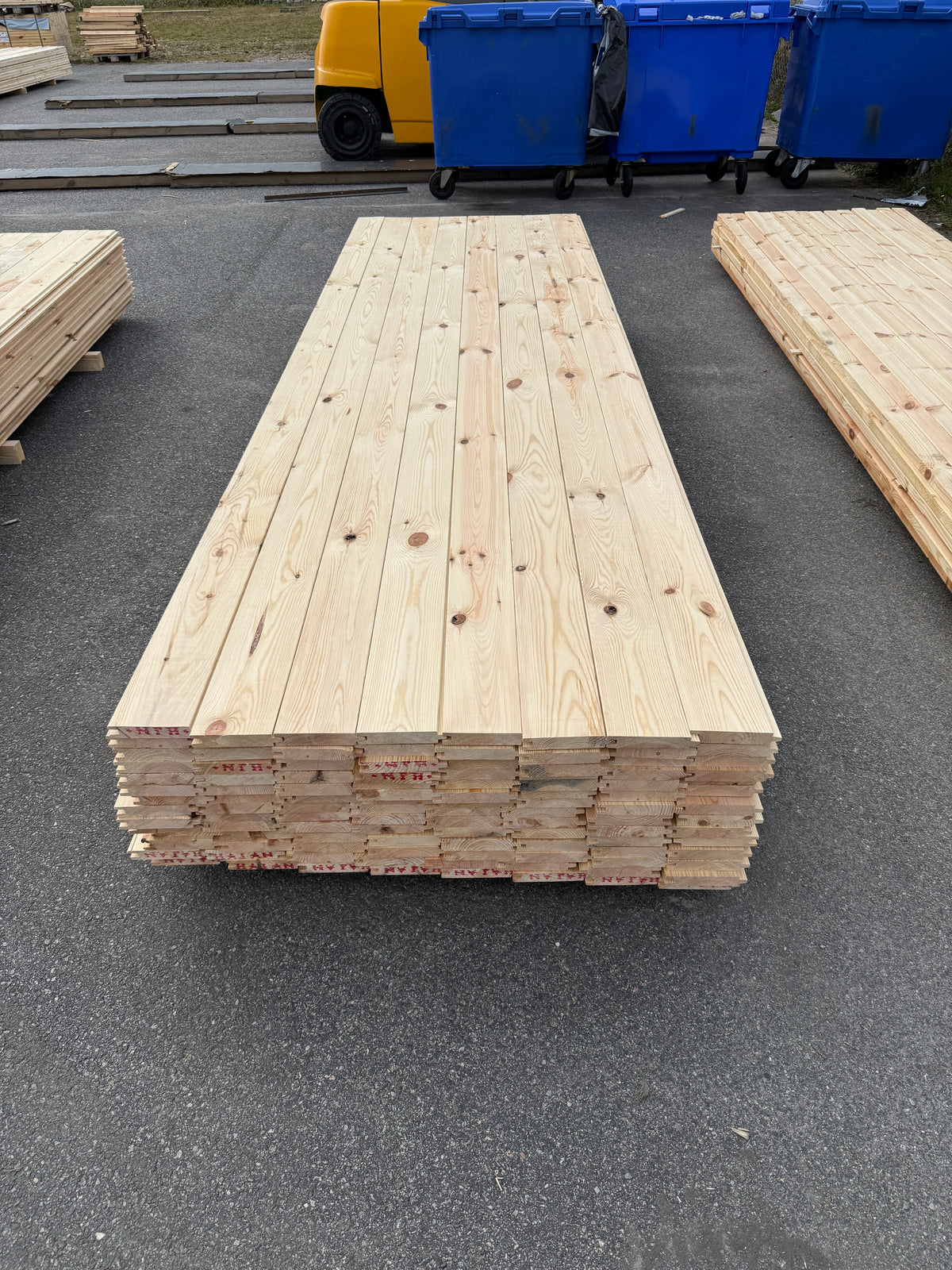 Paket Spontade Furu Brädor 27x145mm 3,60m – 112st (Andra Sortering)