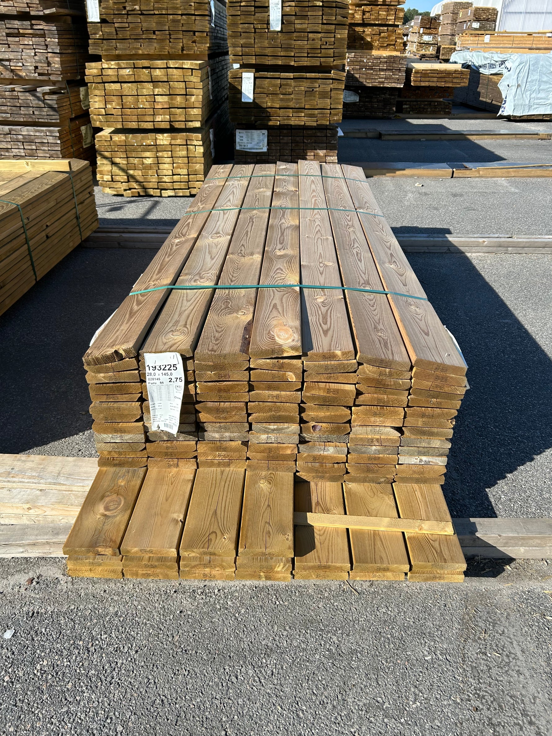 Paket Tryckimpregnerad Trall 28x145mm 2,70–3,00m 105st B-Sortering