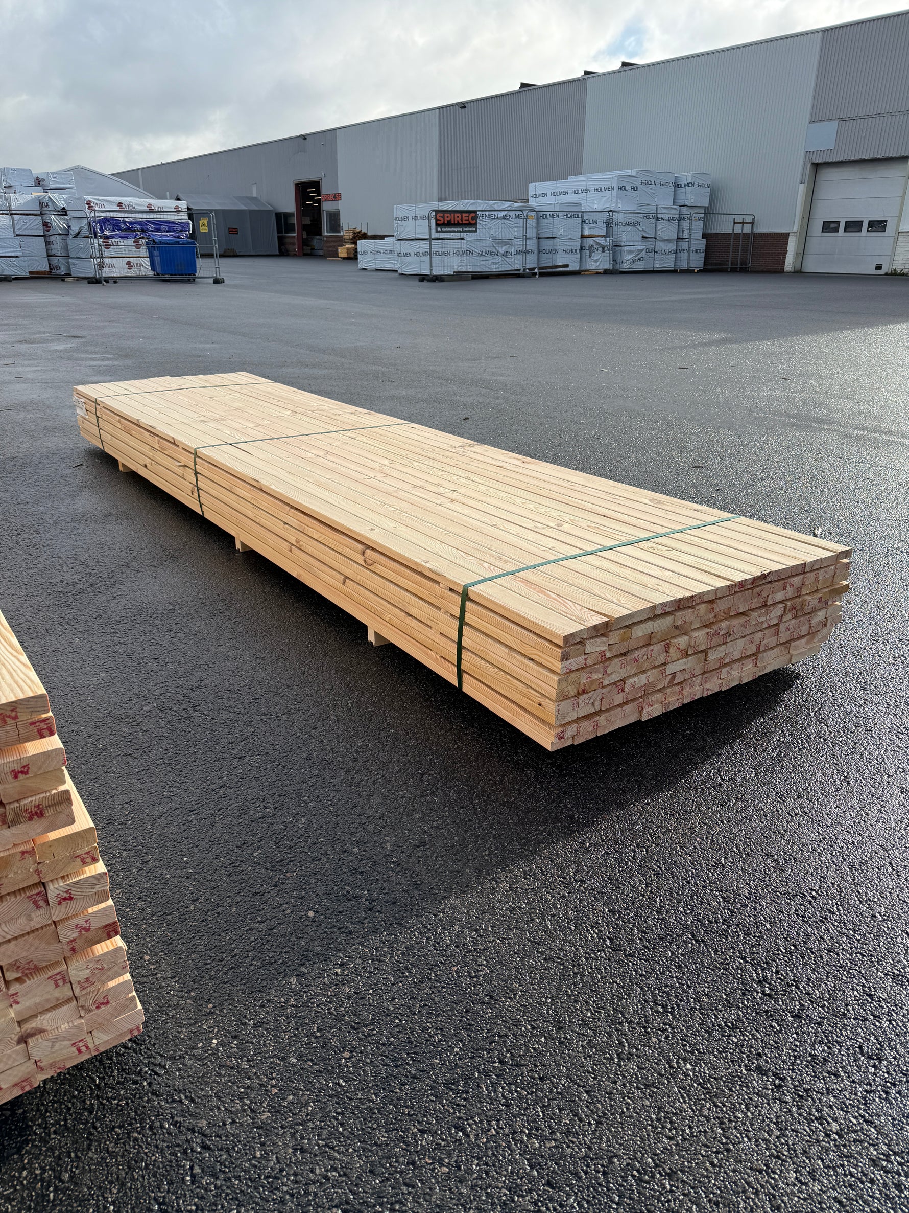 Parti Glespanel 28x70 mm – 4,20 m Furu 135 st