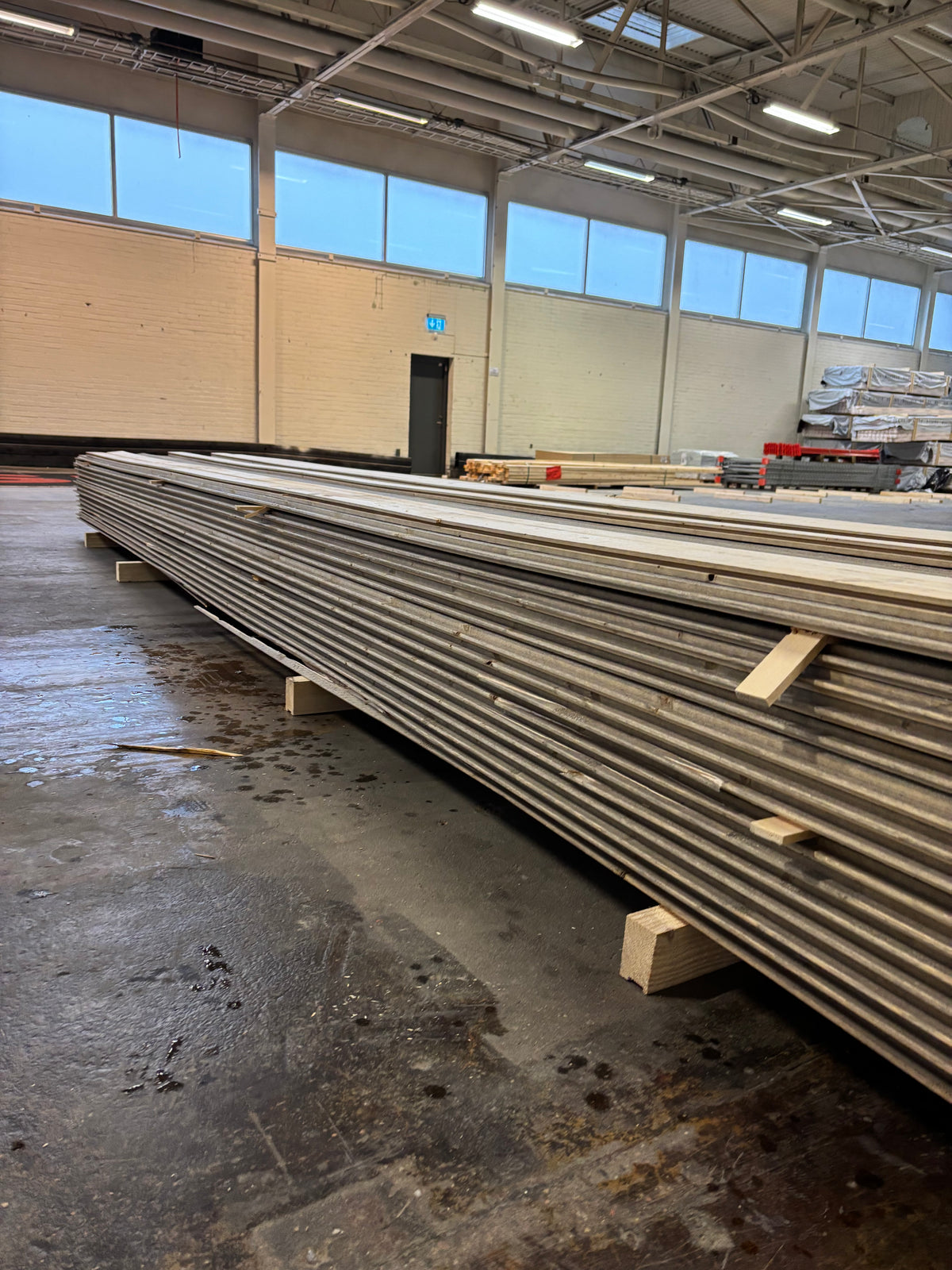 Paket Spårpanel Lasyr 22×95 mm 5,40 m – 168 st