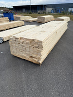 Parti Finsågade Brädor 22x120 mm – 4,20–5,40 m (Andra sortering)