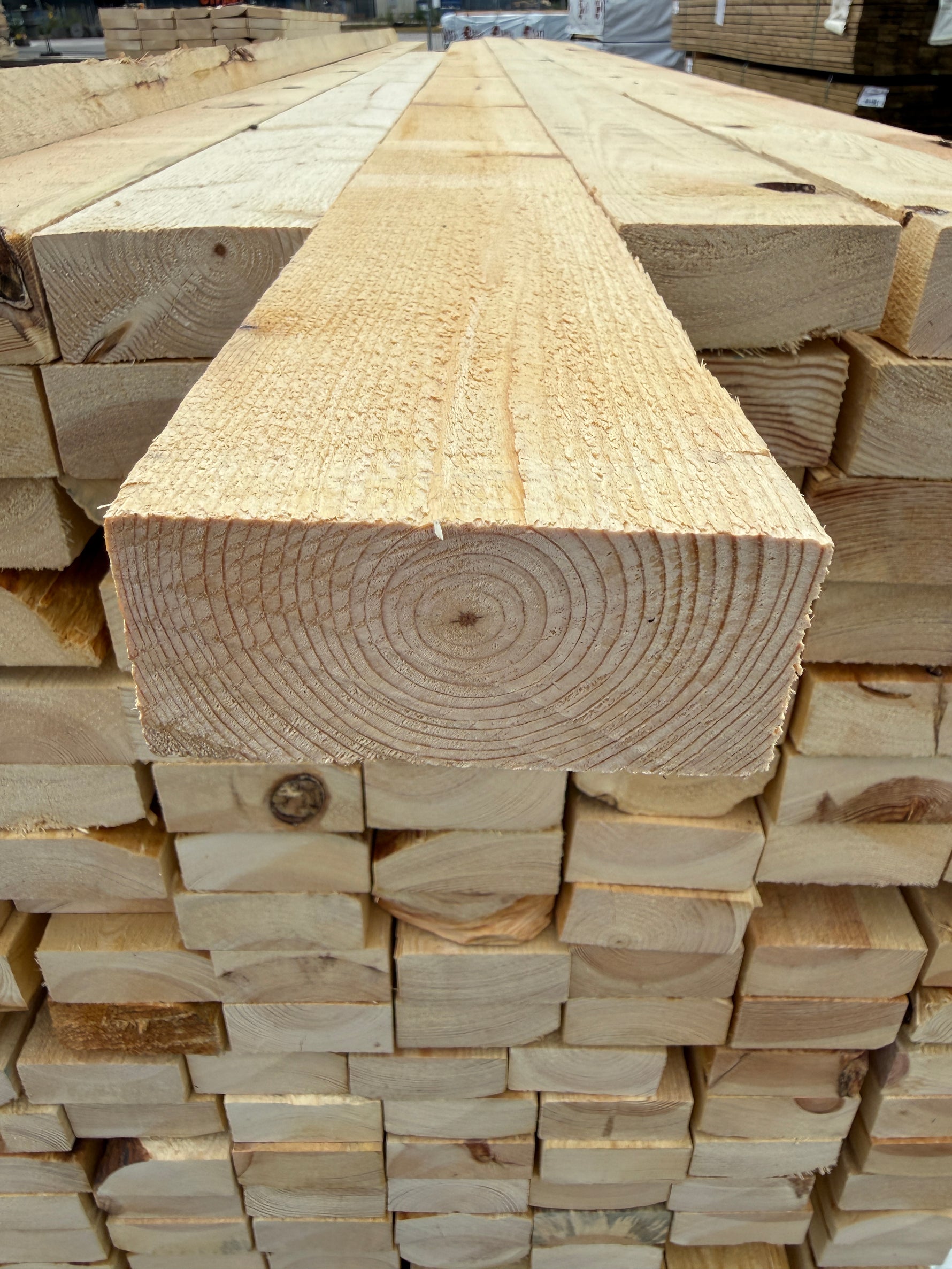 Paket Ohyvlade Reglar 47×100 mm – 220 st (240-3.90m)