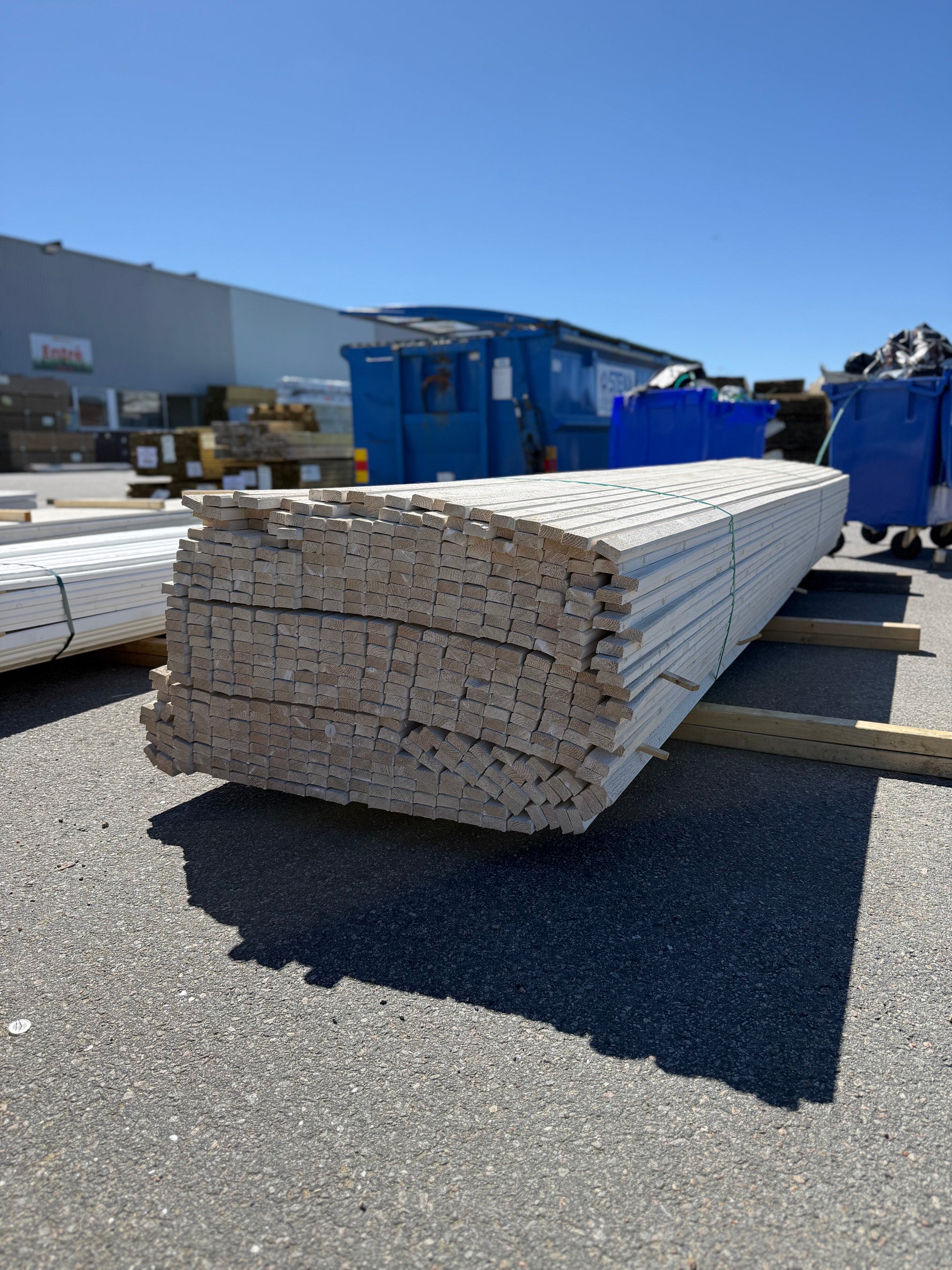 Paket Lockläkt 22x45mm, 489st 4.2m- Grundmålad