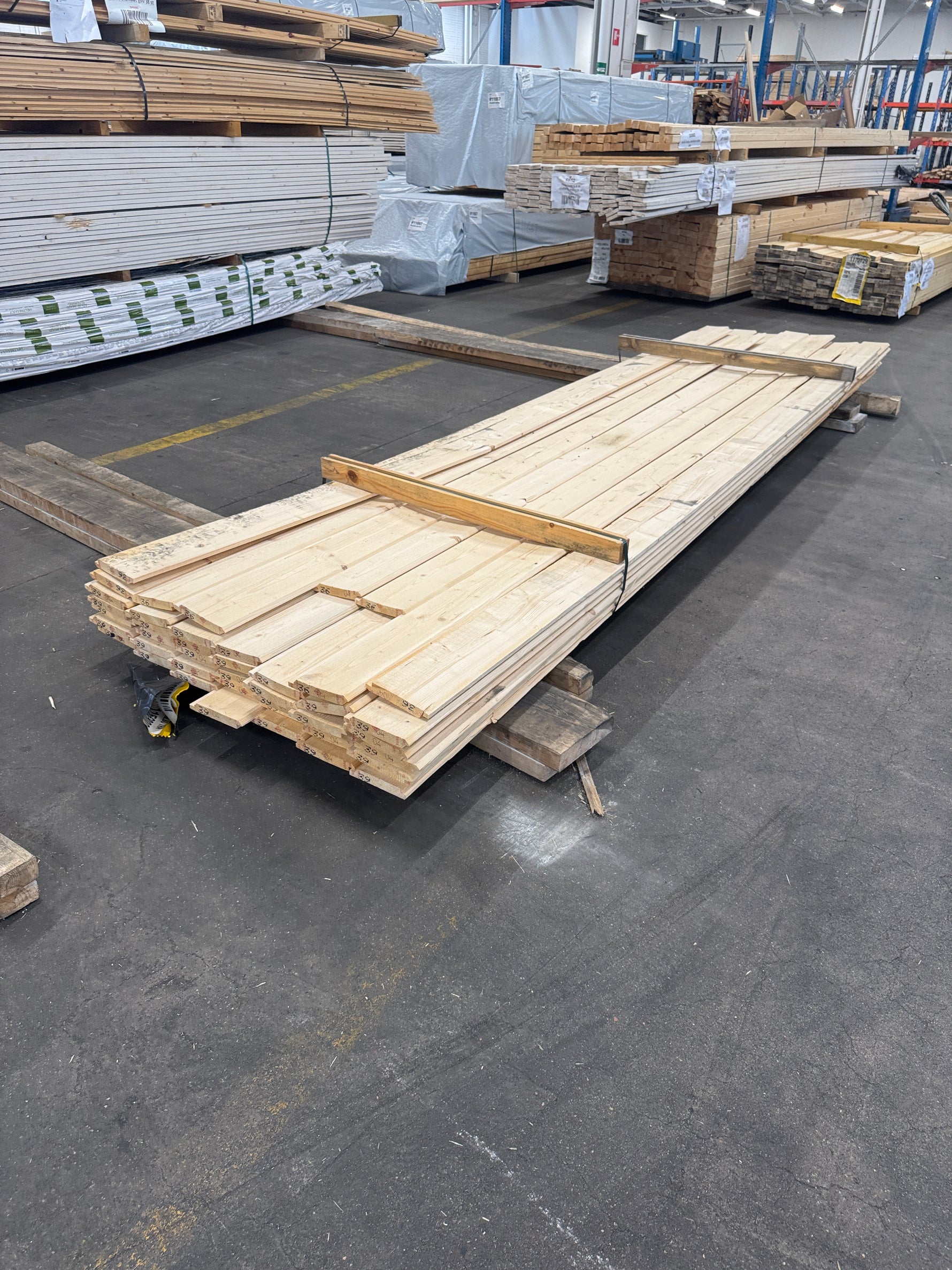 Paket Ytterpanel Dubbelfas Fals 22x145mm 3,60–3,90m – 43 st