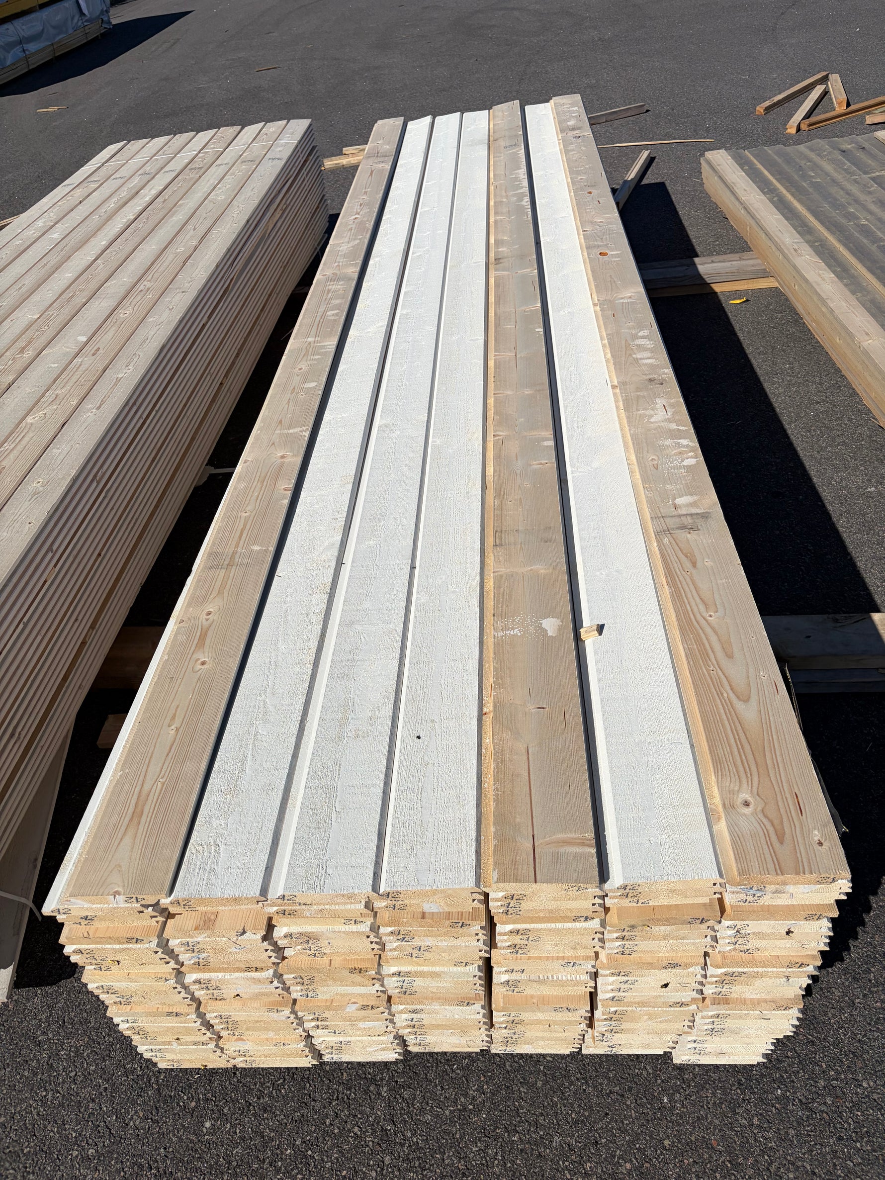 Paket Ytterpanel Dubbelfas Halvspont 22x145mm, 163st 4.20m Grundmålad