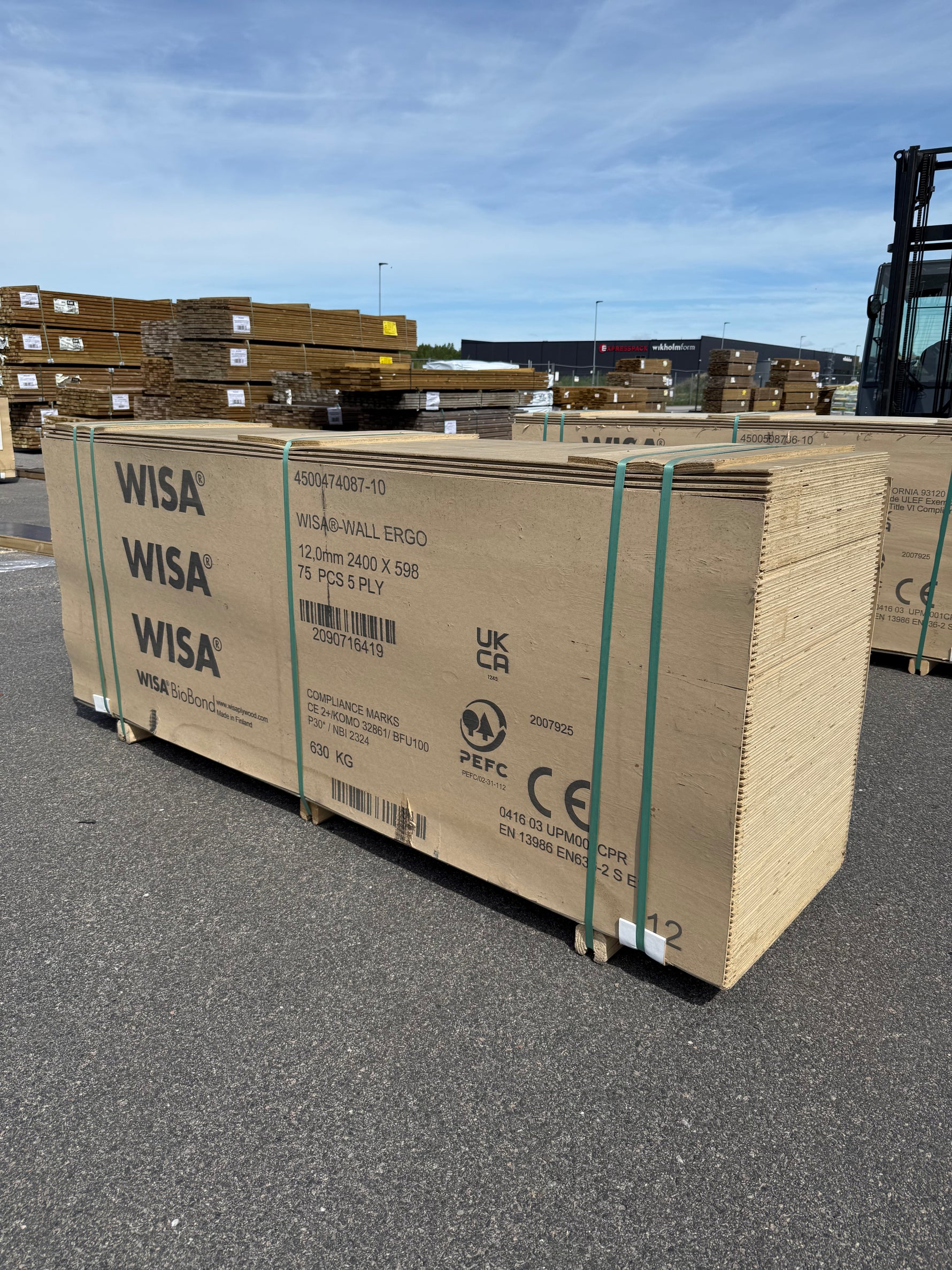 Parti WISA Wall Ergo Plywoodskivor 12mm (598x2400mm)