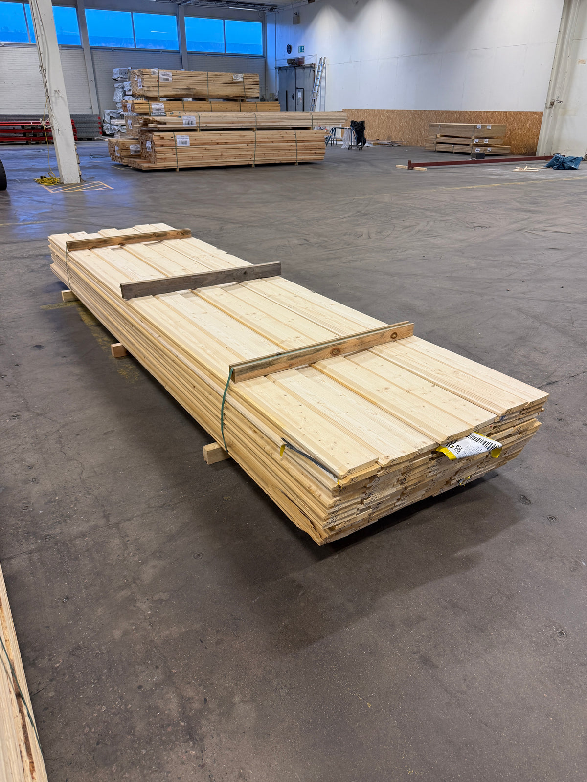 Paket Enkelfas Halvspont 22×145 mm – 3,90 m – 96 st Obehandlad
