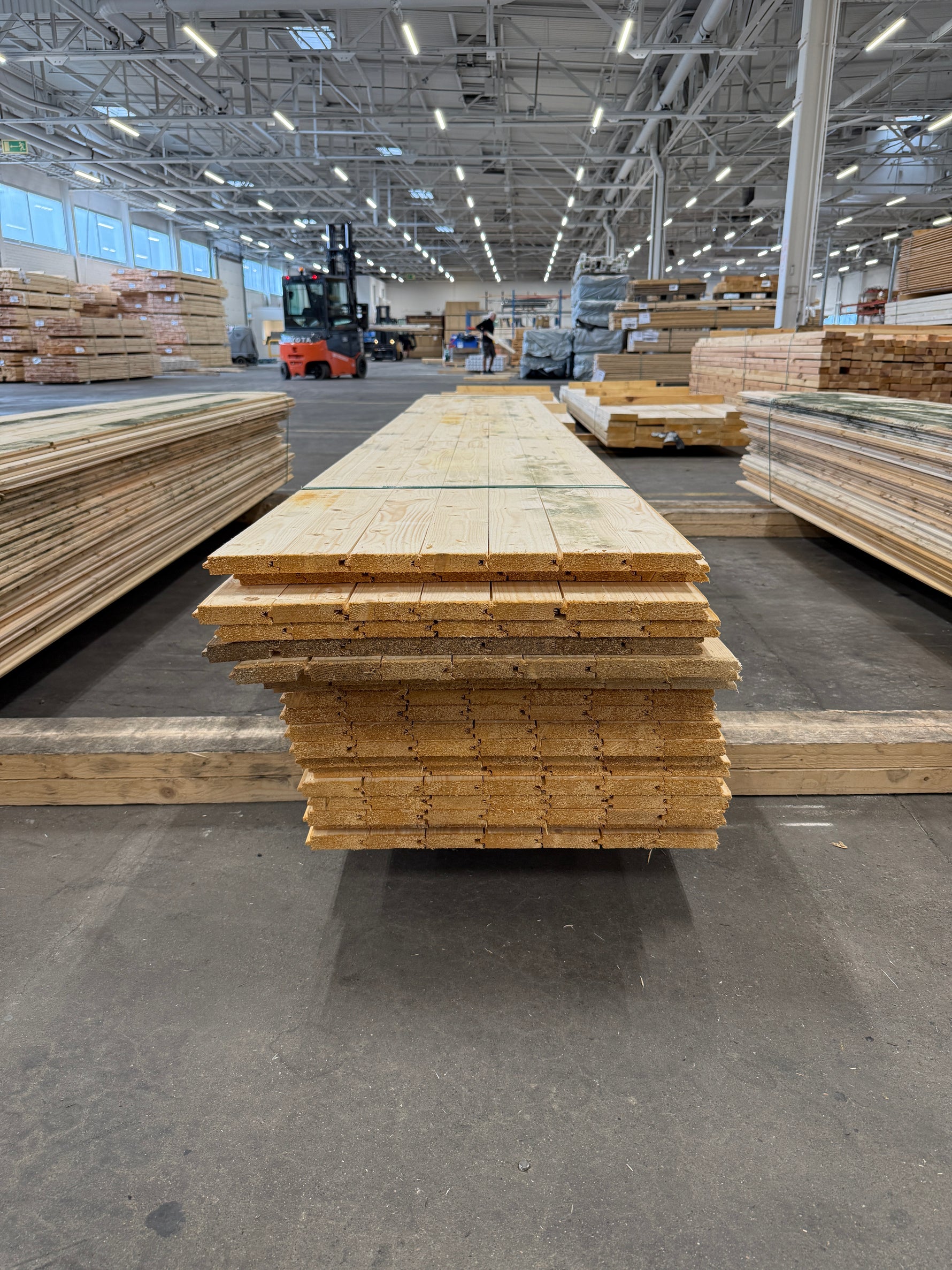 Parti Råspontluckor 20x540x3600mm 20st (Fuktskadad)
