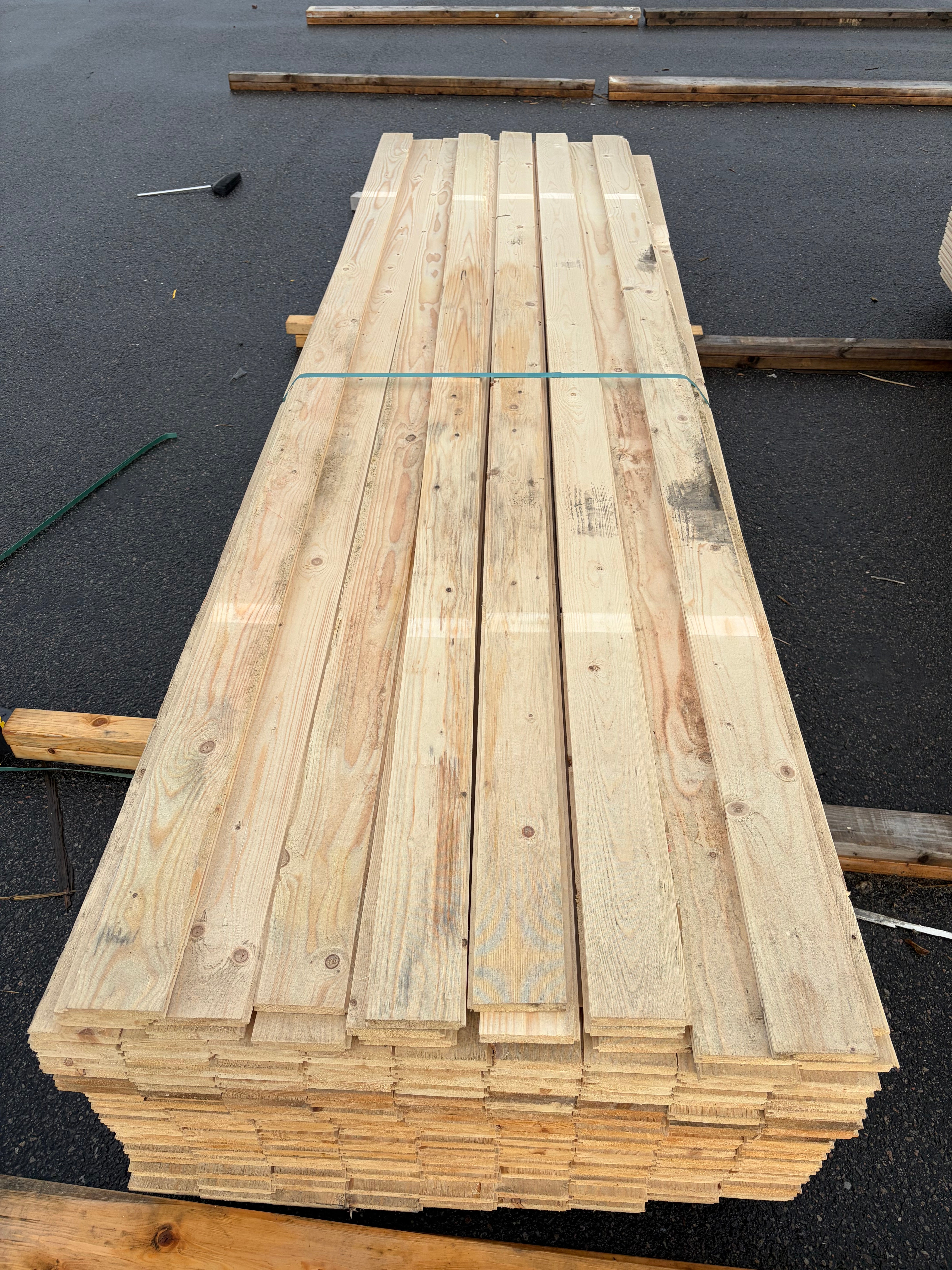 Paket Råspont 20x120mm – 227 st (Vattenskadat)