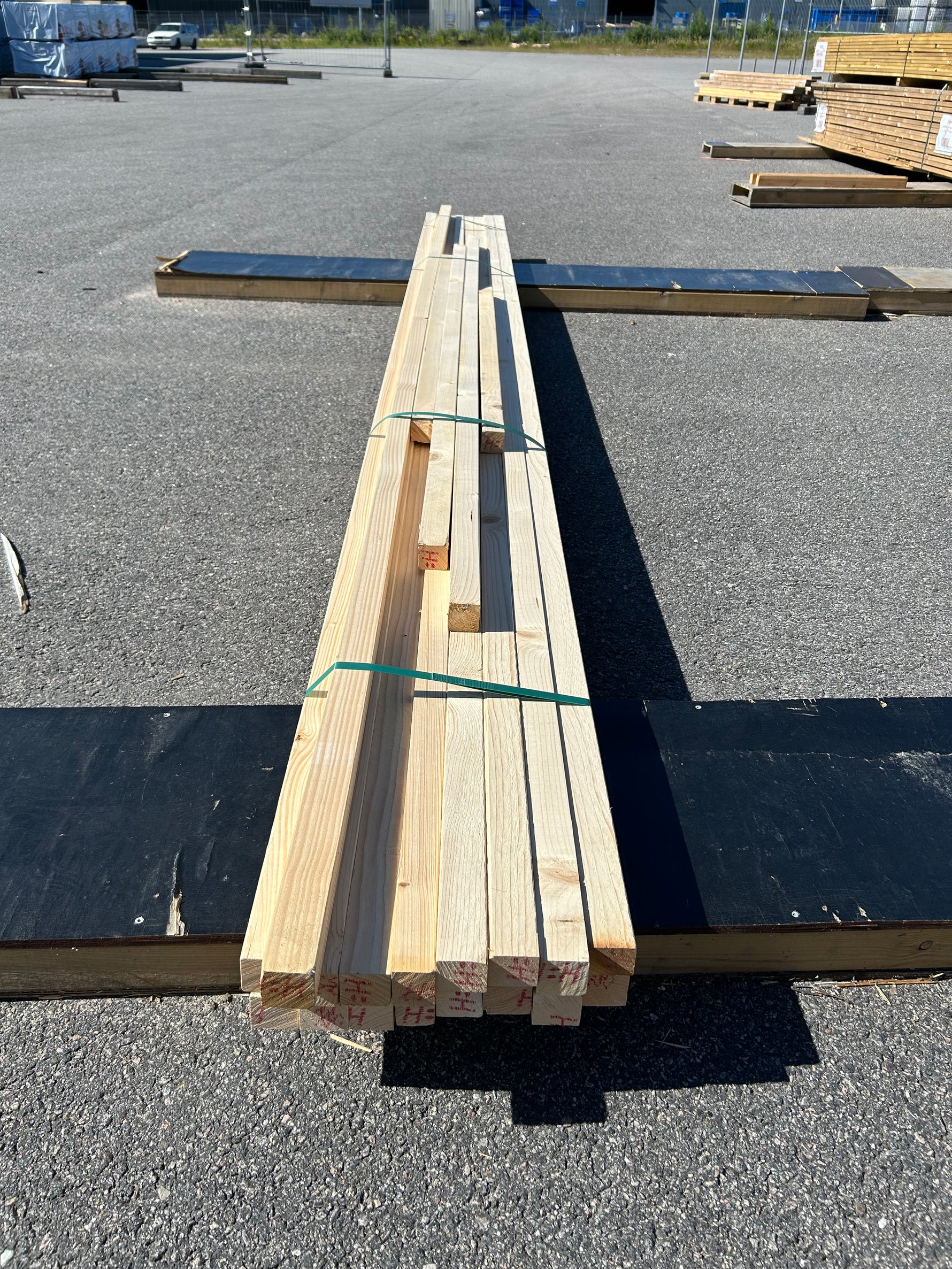 Paket Utsorterade Reglar 45x45 mm 4,20 m – 17 st
