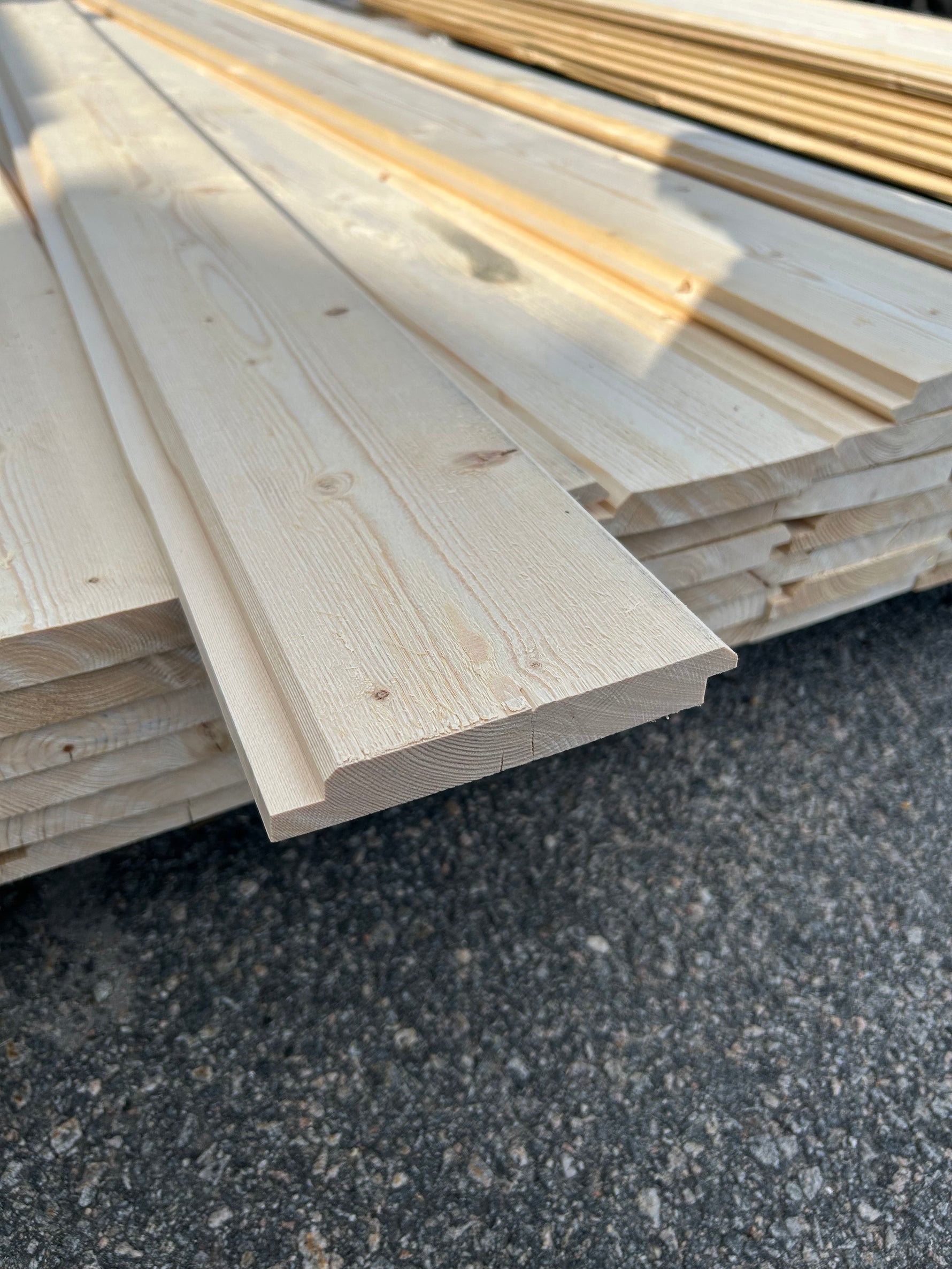Parti Ytterpanel Dubbelfas Fals 22x145mm 3.0m 46st Gran