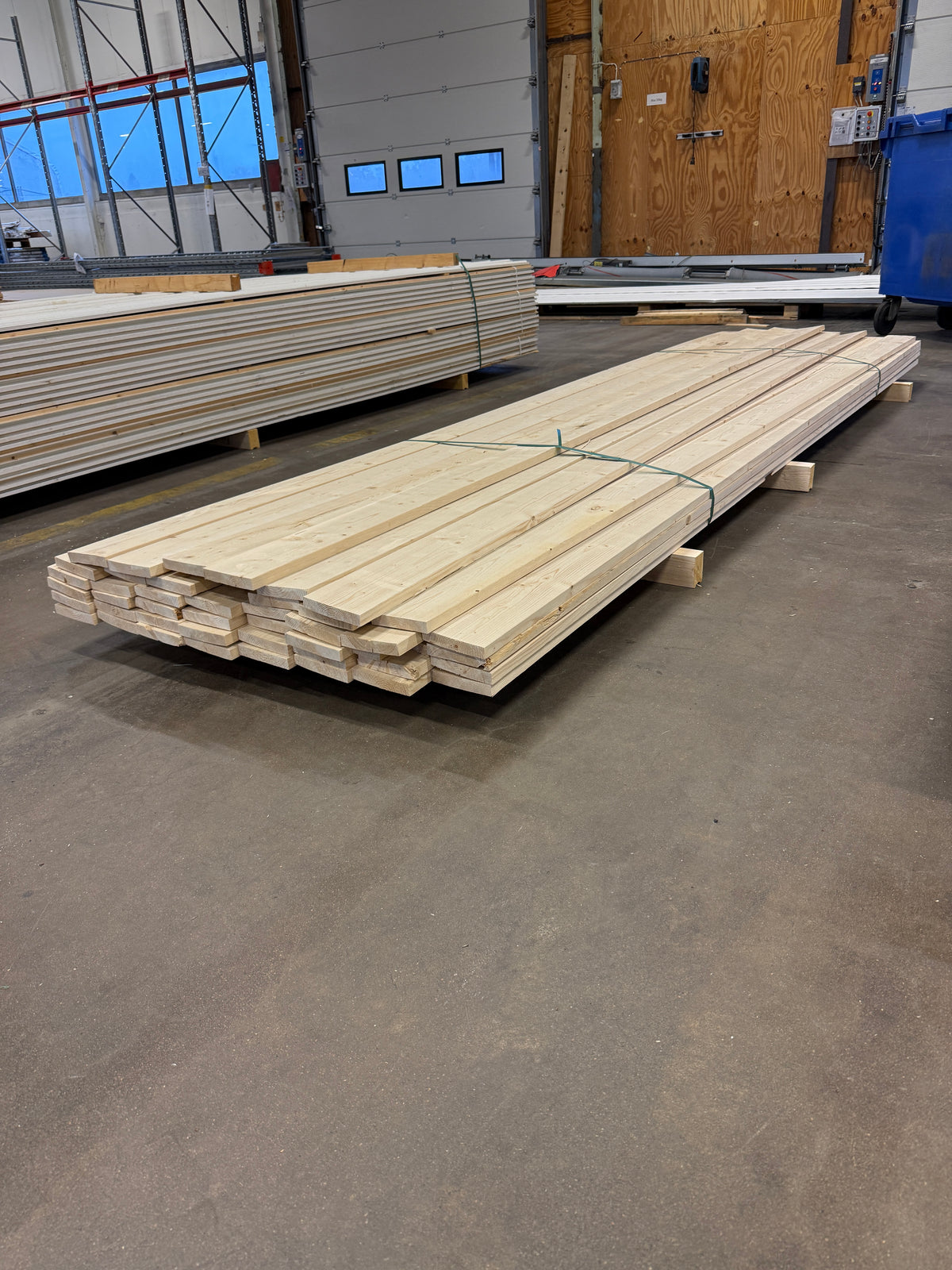 Paket Finsågade Brädor 22×120 mm – 3,60 m – 43 st