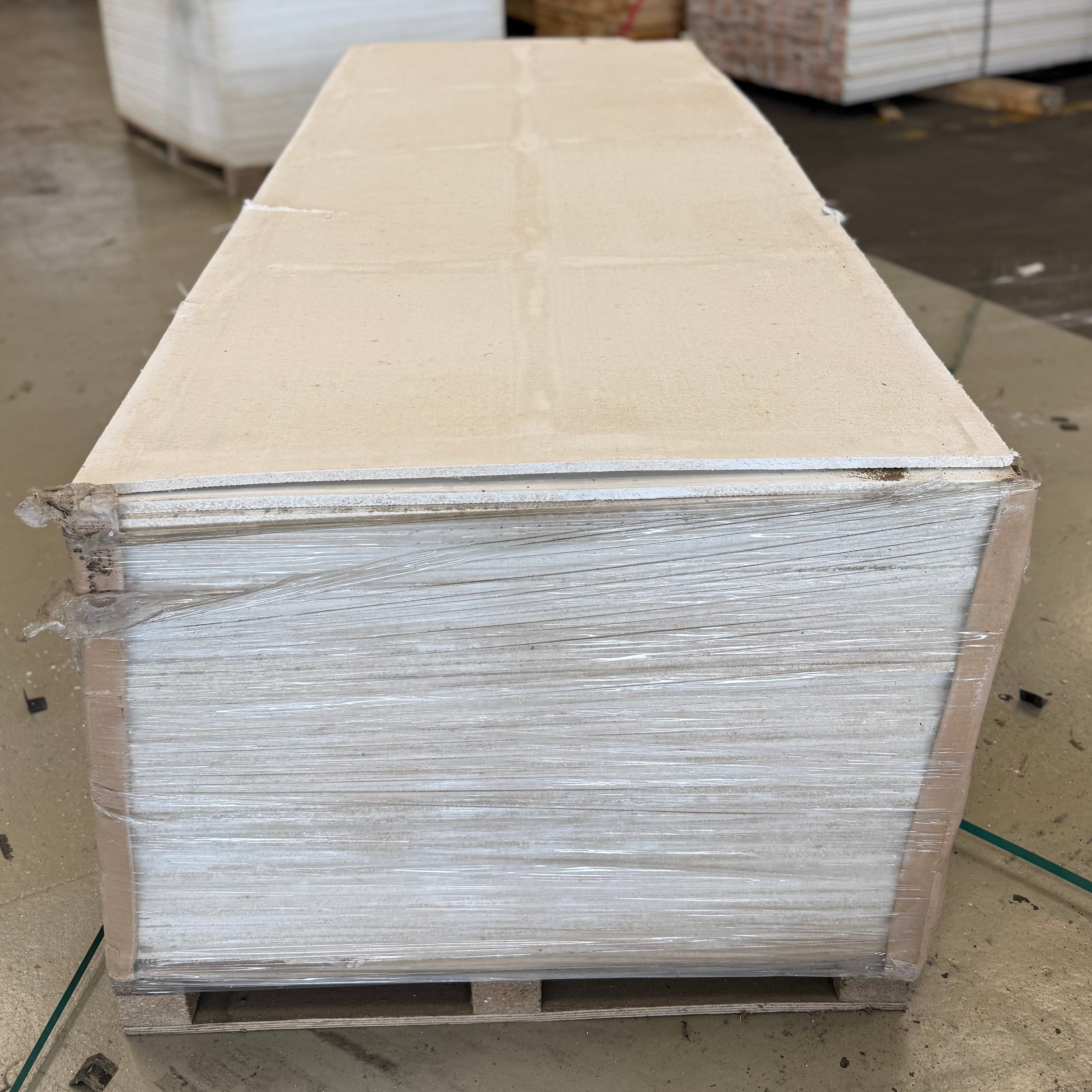 JB BOARD – Fasad- och byggskiva 12x900x2500mm