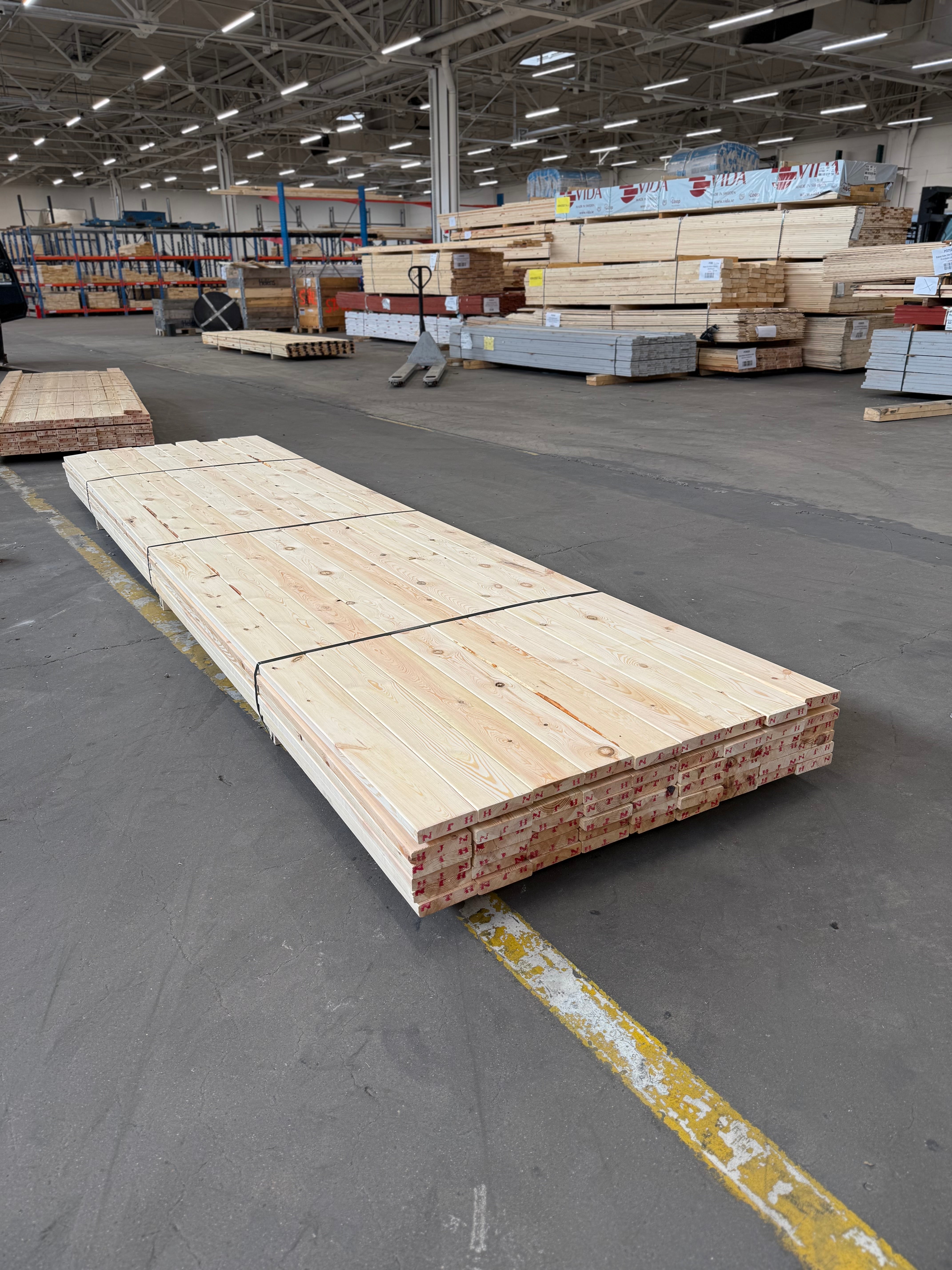 Paket Hyvlade Brädor 28x120mm 4.20m- 54st (Furu) B- sortering