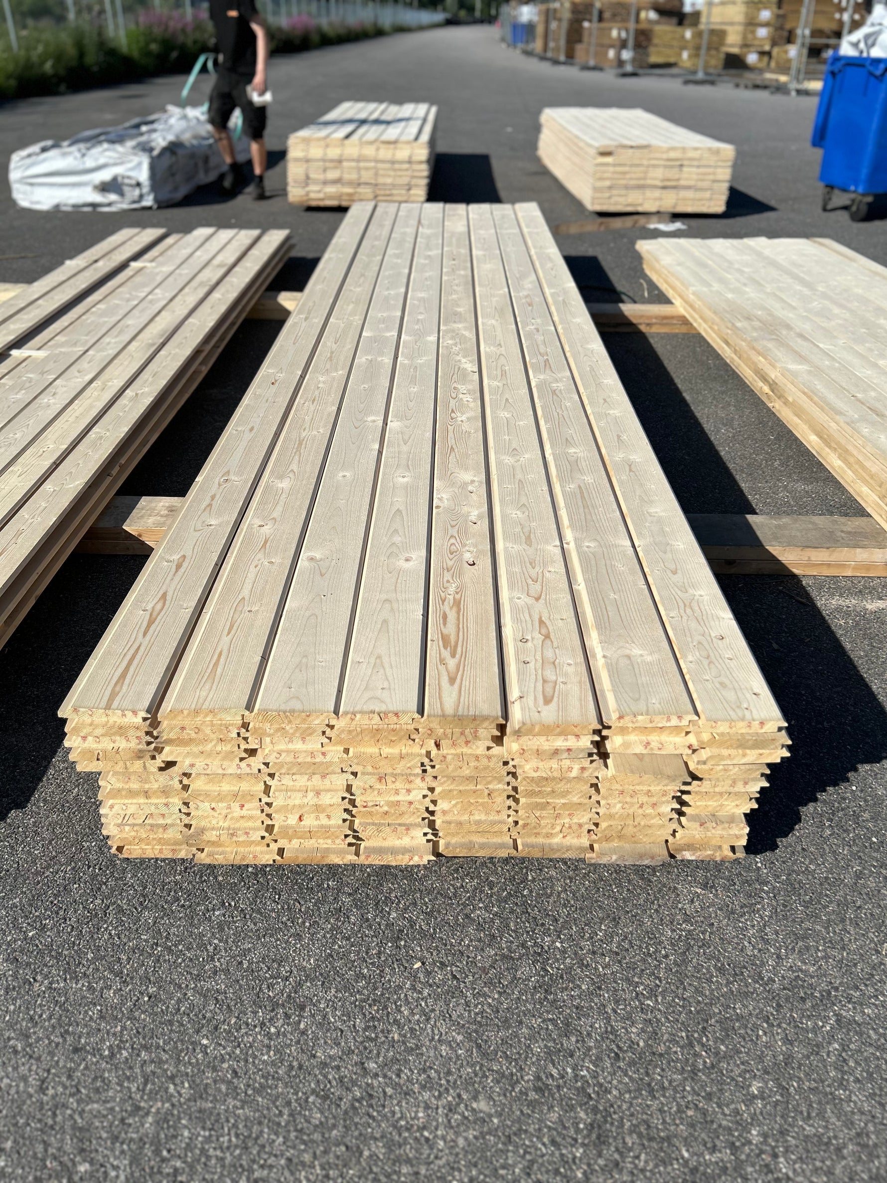 Paket Ytterpanel Dubbelfasspont 22x145mm, 96st 4.80m Obehandlad