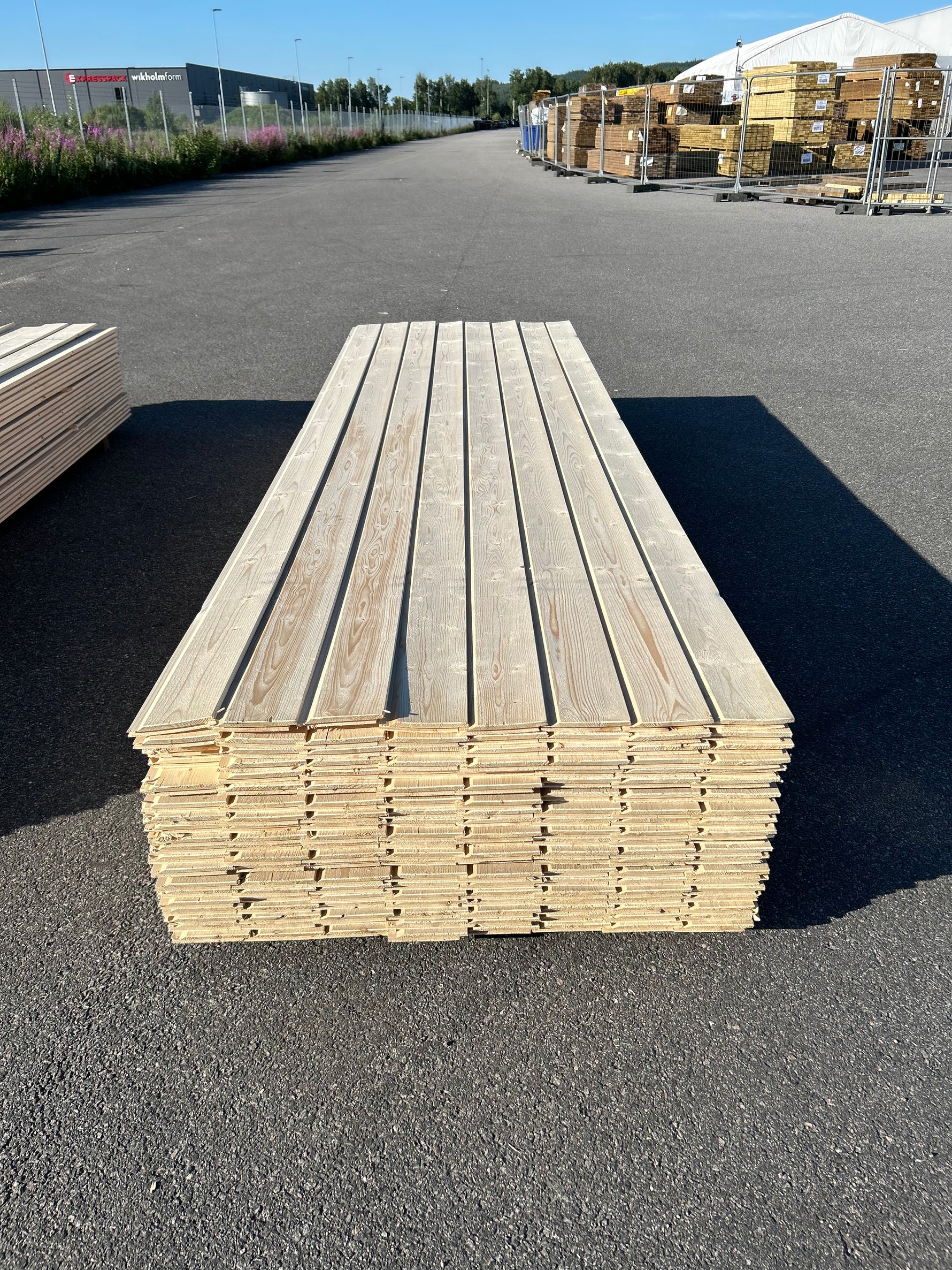 Paket Ytterpanel Enkelfas Fals Ändspont 22x145mm, 160st 3.60m