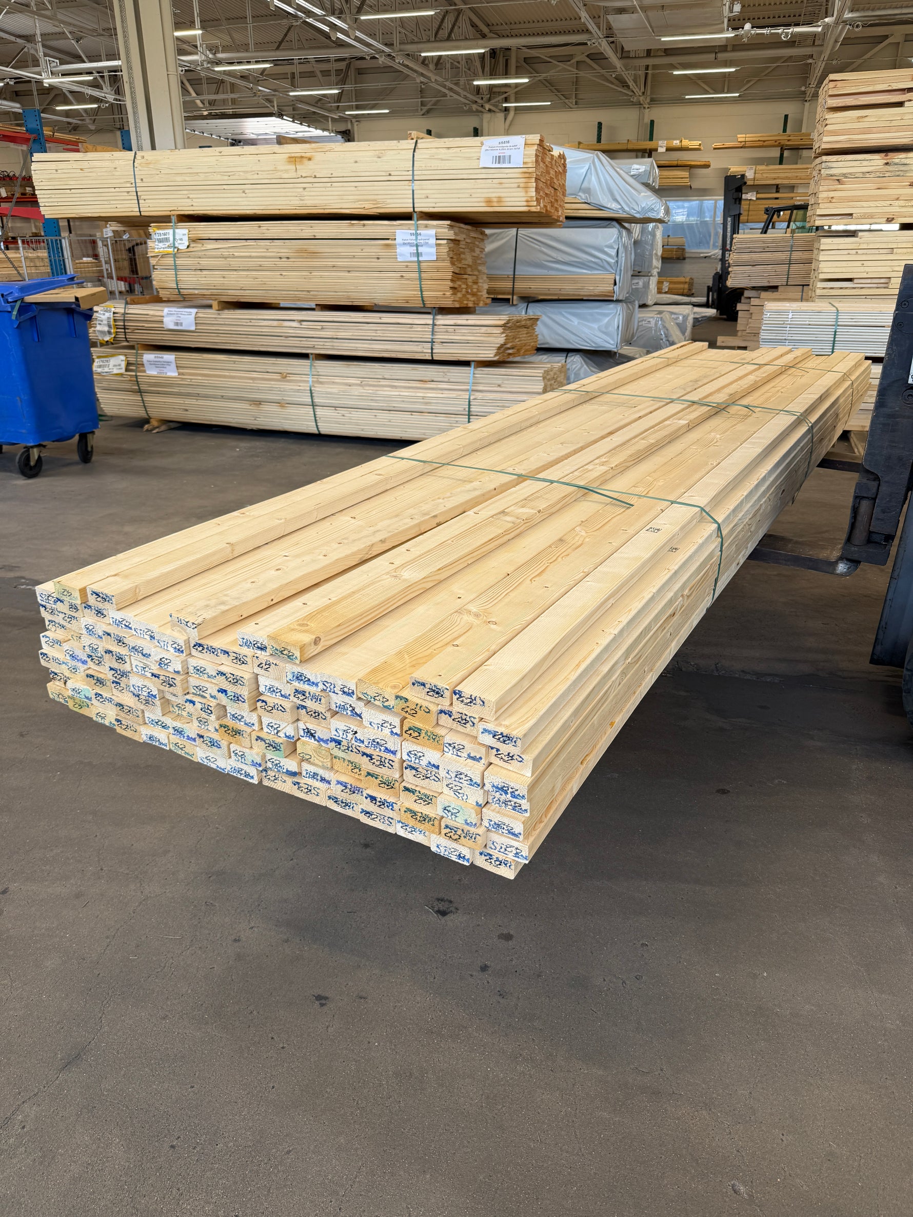 Paket Hyvlade Reglar 34x70mm Gran, 112st 4,20m