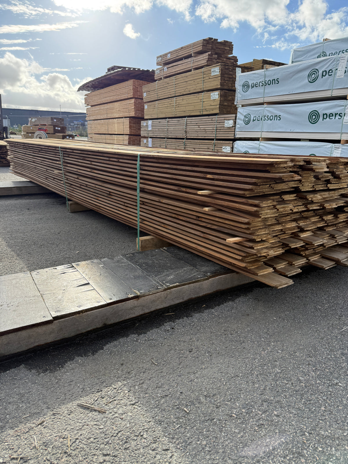 Parti Kebony Ytterpanel 22×120 mm, 4,10 m – 170 st