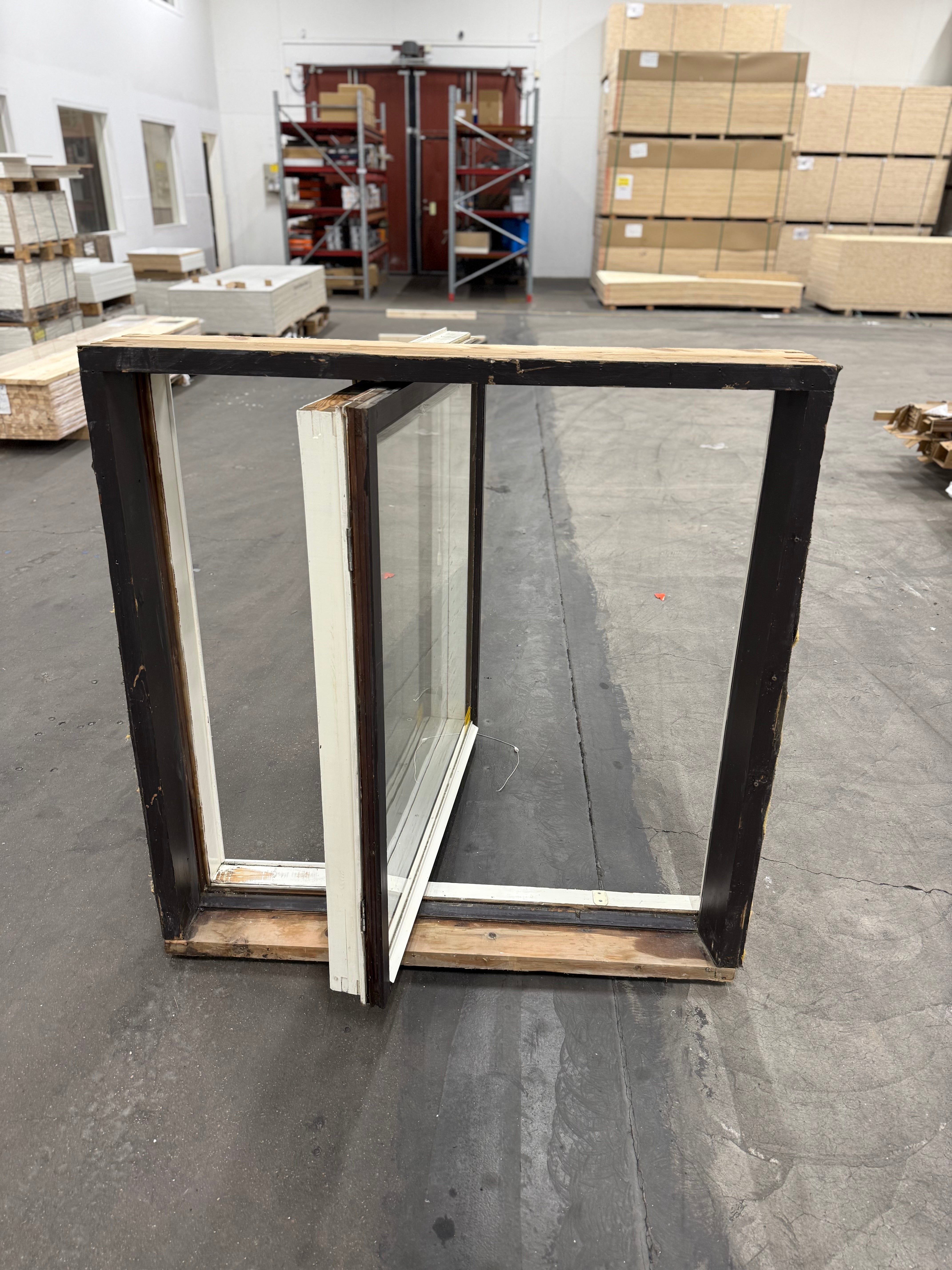 Fönster 1130x1172mm (Begagnat)