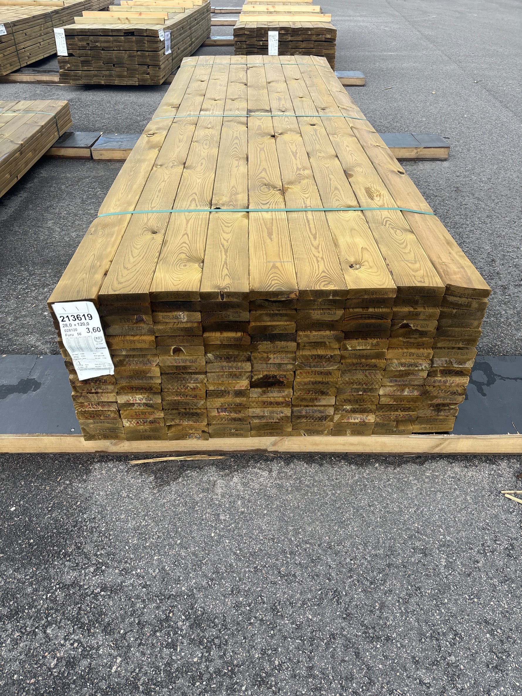 Paket Tryckimpregnerad Trall 28x120mm, 144st 3,6m (B-sortering)