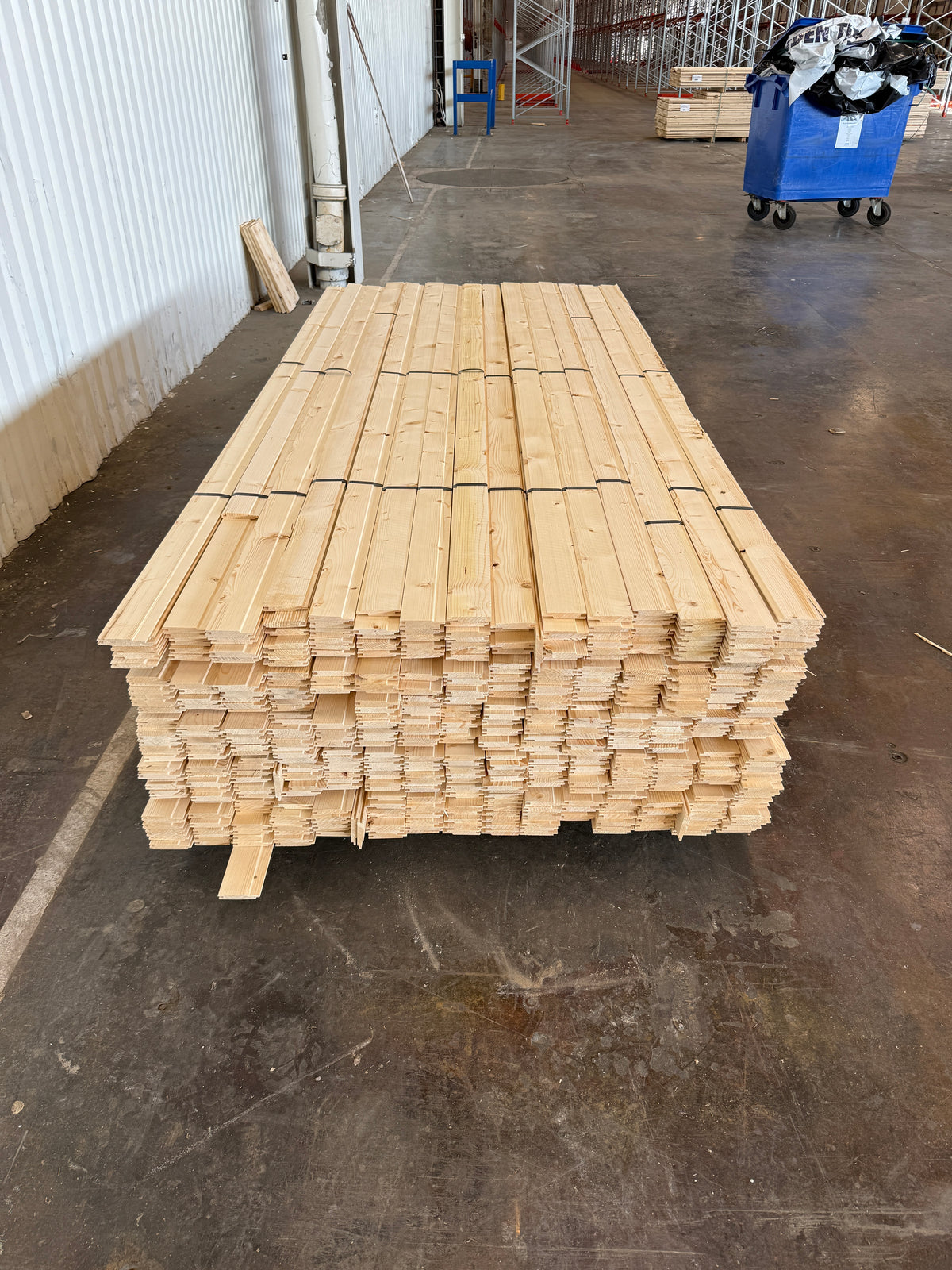 Bastupanel 12x70mm- 2,40m (Säljs per bunt) 1,2kvm- Andra Sortering