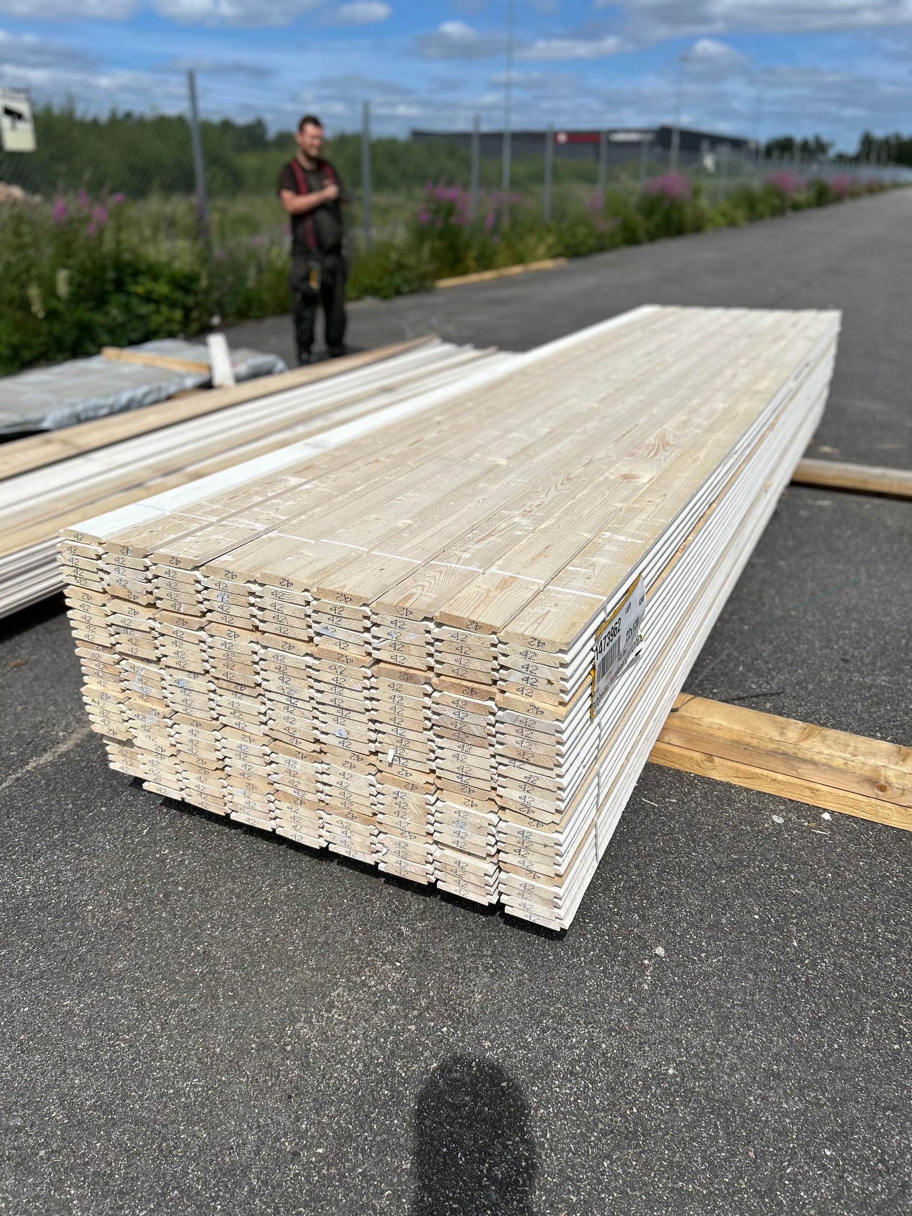 Paket Dubbelfas Halvspont 22x120mm 4,20m 225st Grundmålad