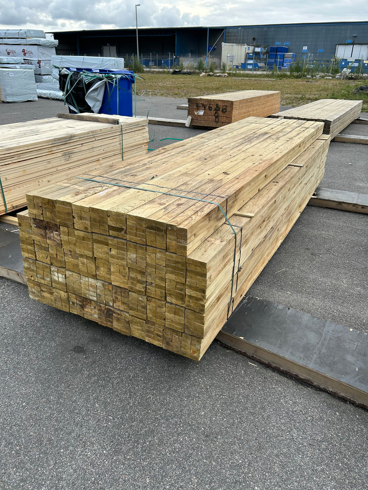Paket Tryckimpregnerad Läkt 25x48mm 3,60m – (Säljs buntvis om 10st)