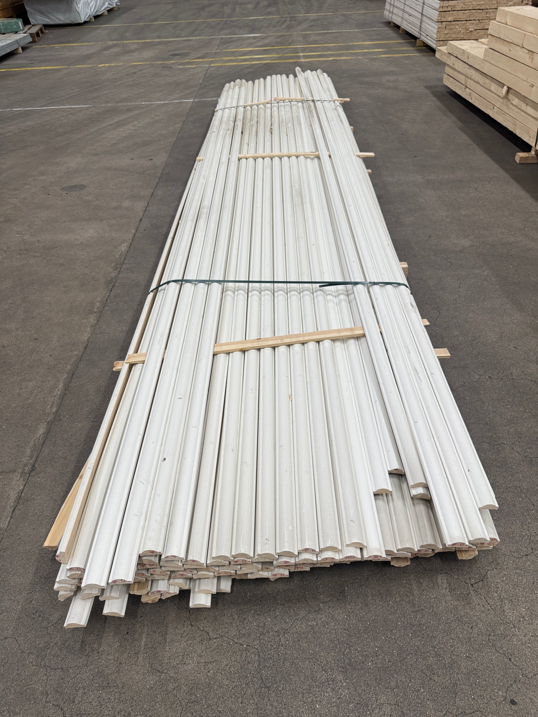 Paket Hattläkt Vitmålad 22x45mm 4,50m – 120 st