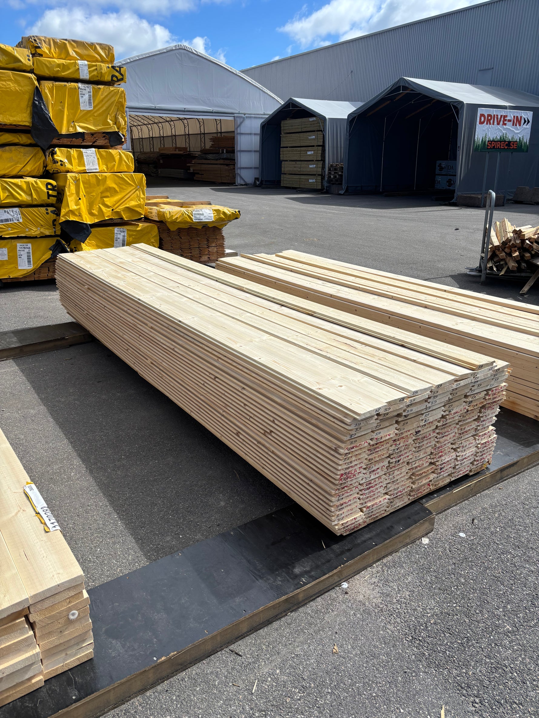 Paket Ytterpanel Dubbelfas Halvspont 22x145mm, 175st 3,90m
