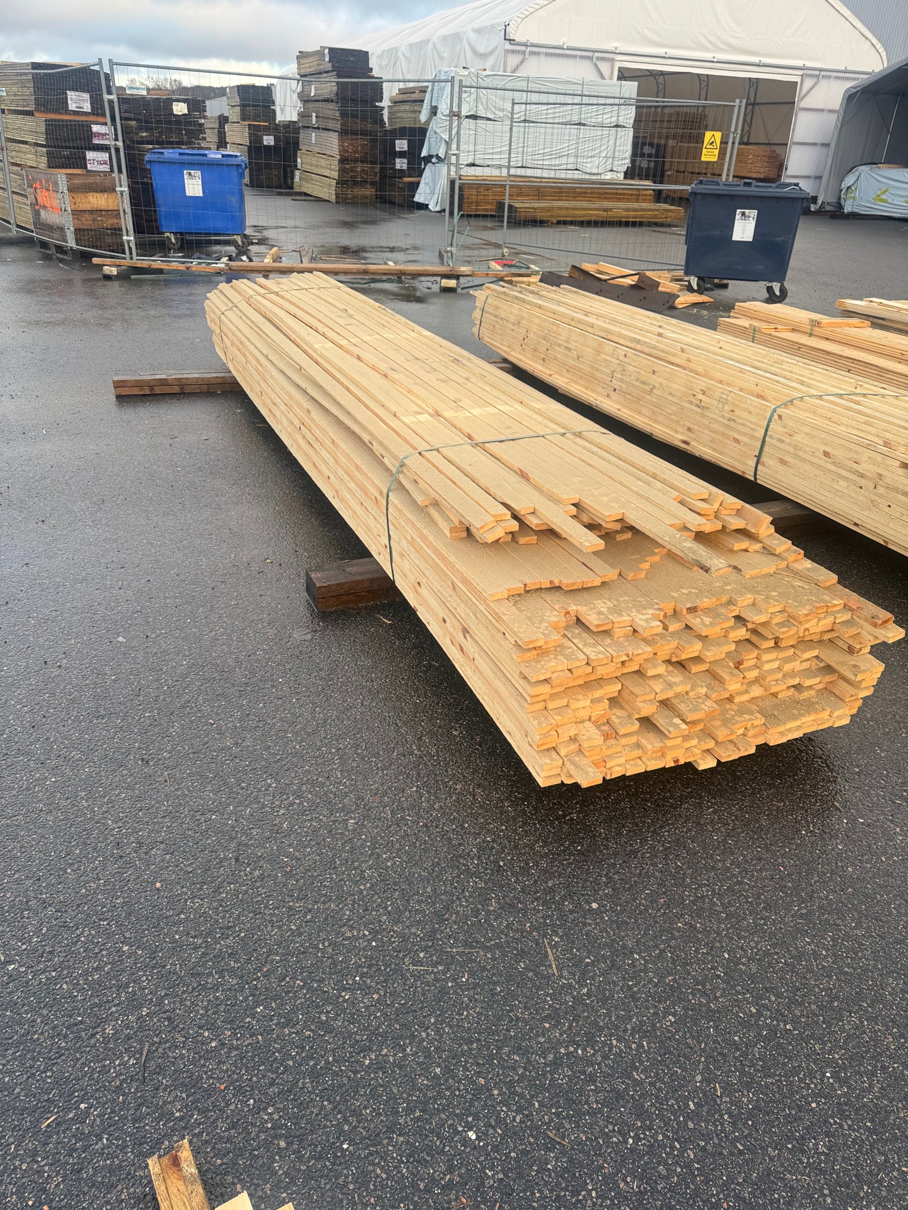 Paket Läkt 19x52 – 342 st (4,2–4,8 m, ohyvlade) - Spirec