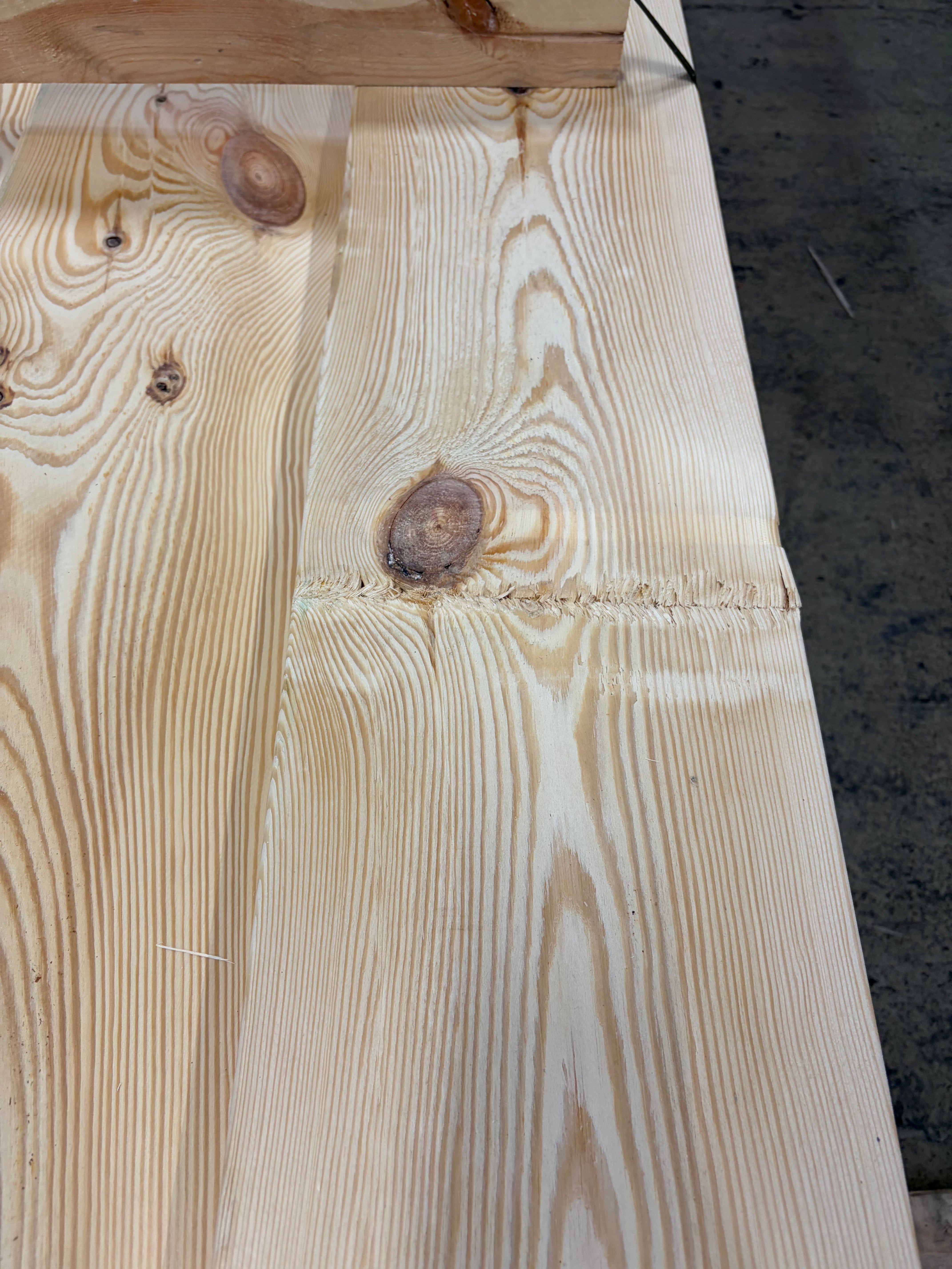 Paket Reglar 45×220 mm – 36 st (3,60 m, Furu)