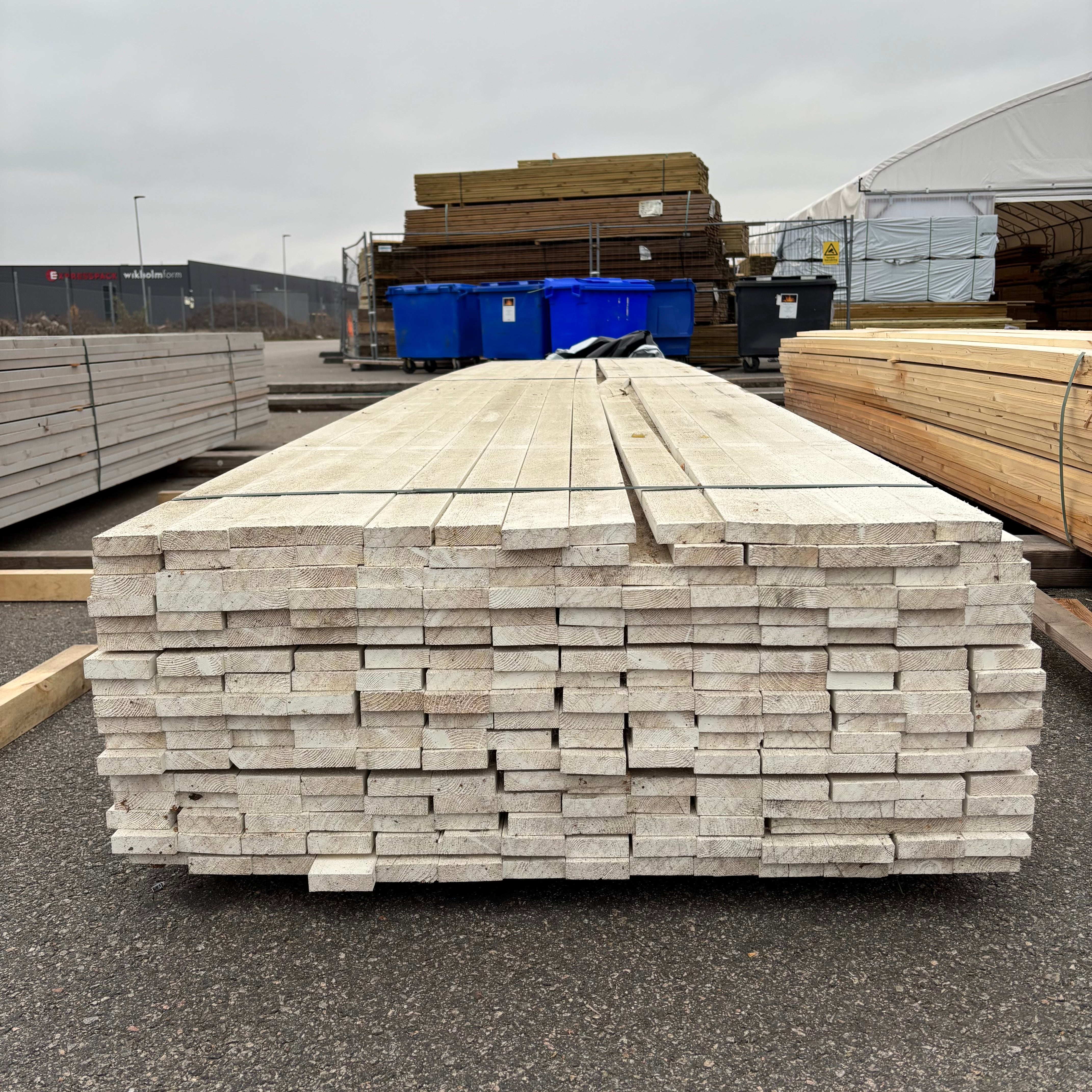 Paket Ytterpanel Finsågad 22x70mm – 238 st (5,40 m, Vit S0502-Y)