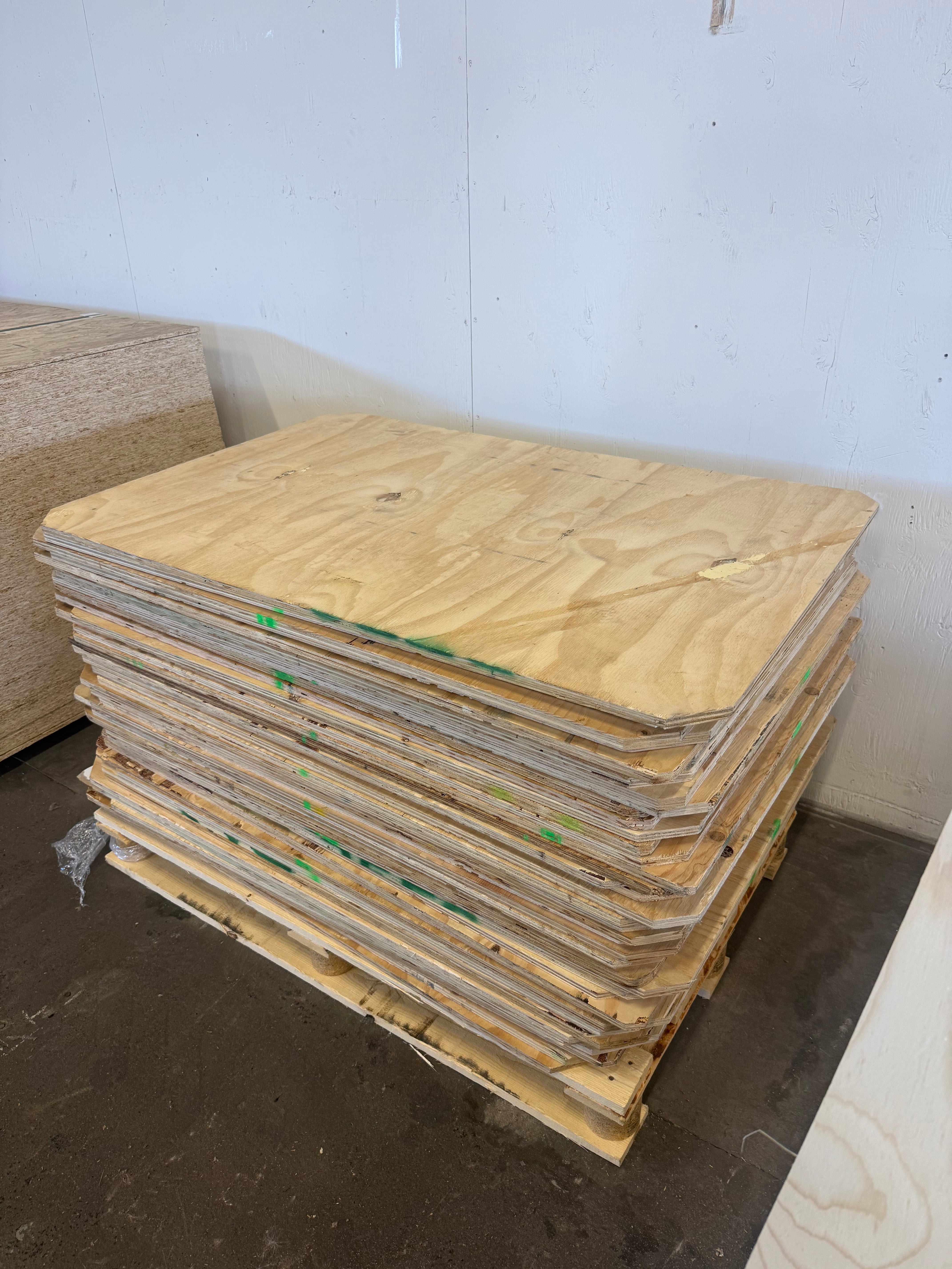 Plywood Bitar 15mm 800x1200mm