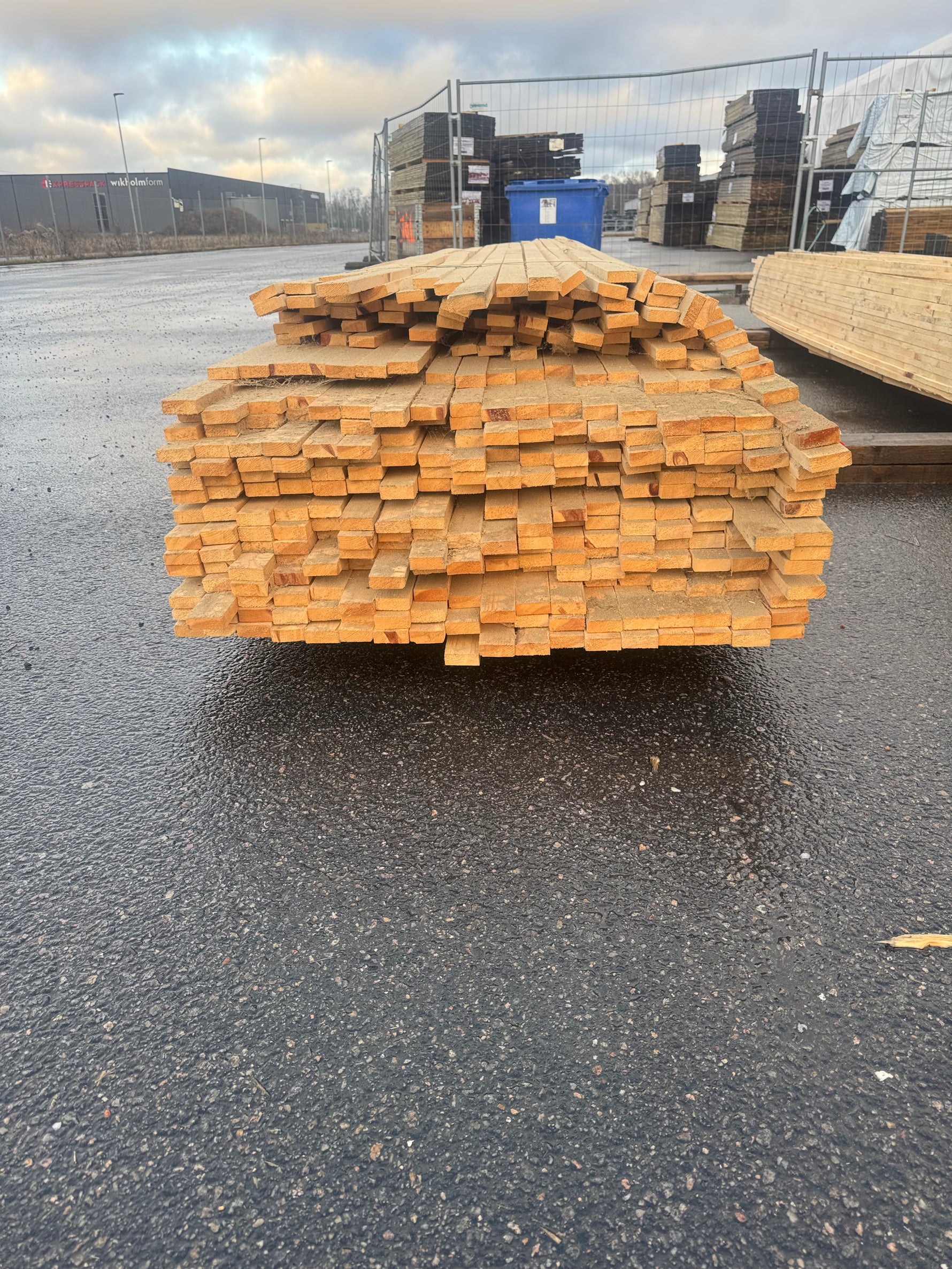Paket Läkt 19x52 – 342 st (4,2–4,8 m, ohyvlade) - Spirec