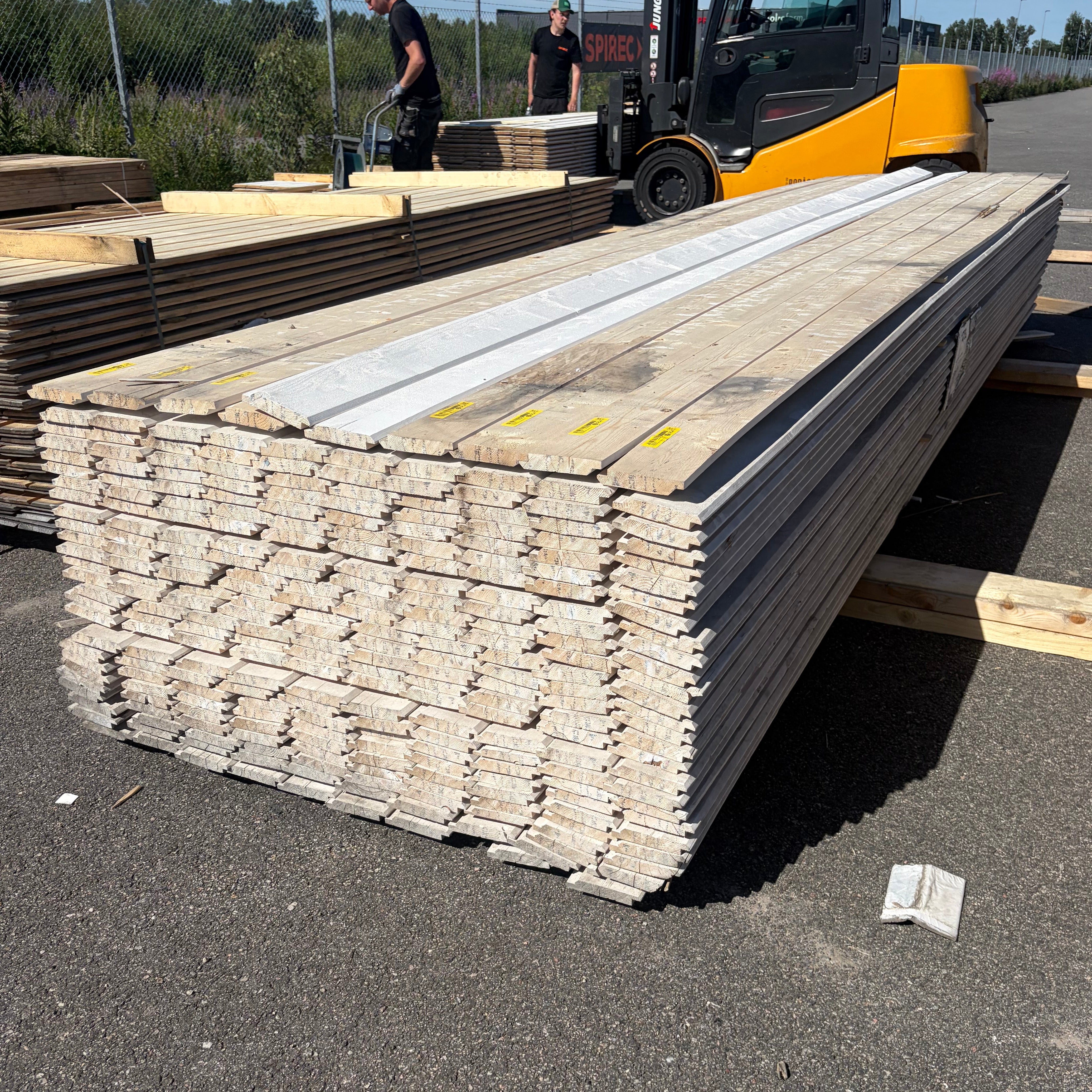 Paket Ytterpanel Dubbelfas Fals 22x120mm, 260st 4.80m Mellanstruken