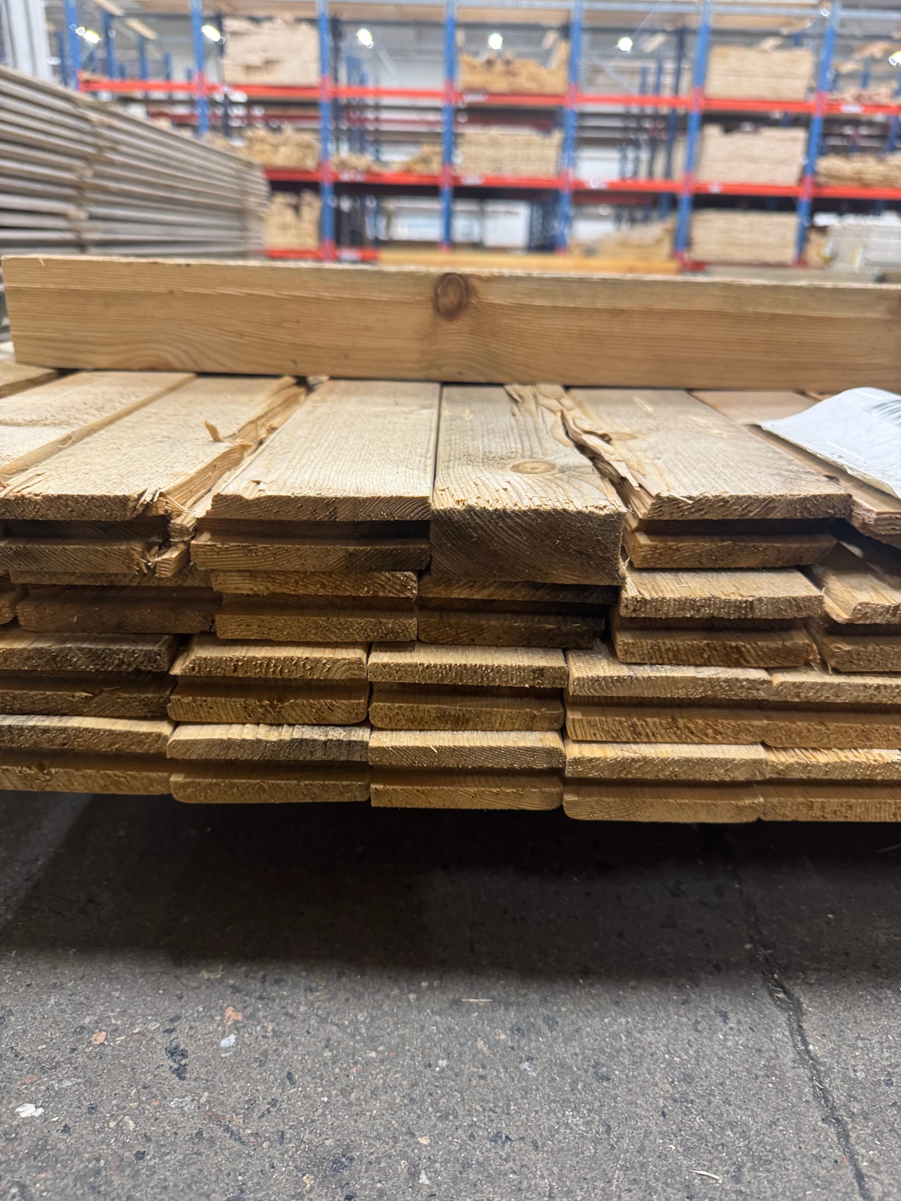 Paket Glespanel Felhyvlad 28x70mm – 60 st (5,40 m)