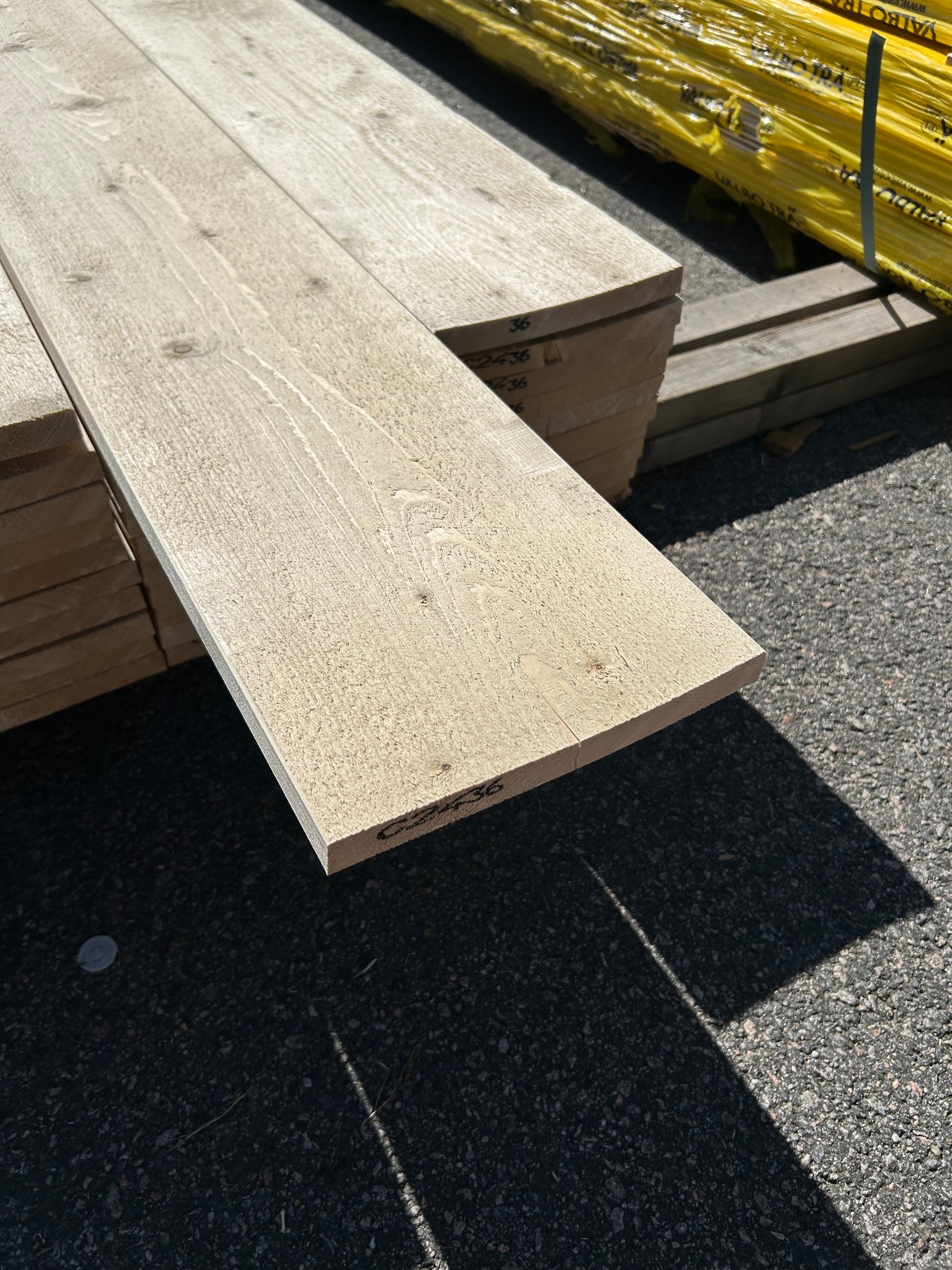 Paket Finsågade Brädor 22x220mm 3,60m 50st