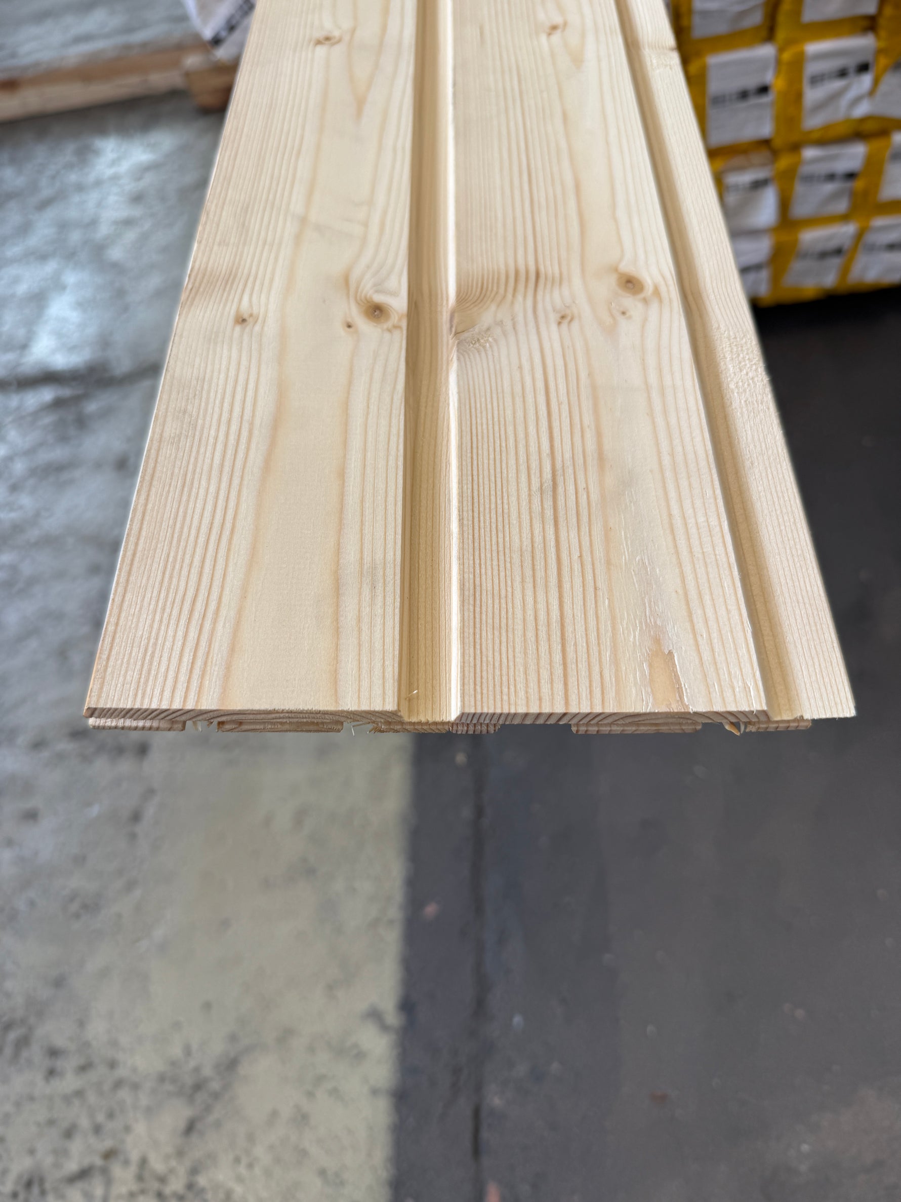 Paket Spårpanel 13x95mm Gran, 164kvm 3.58–5.38m (Sekunda)