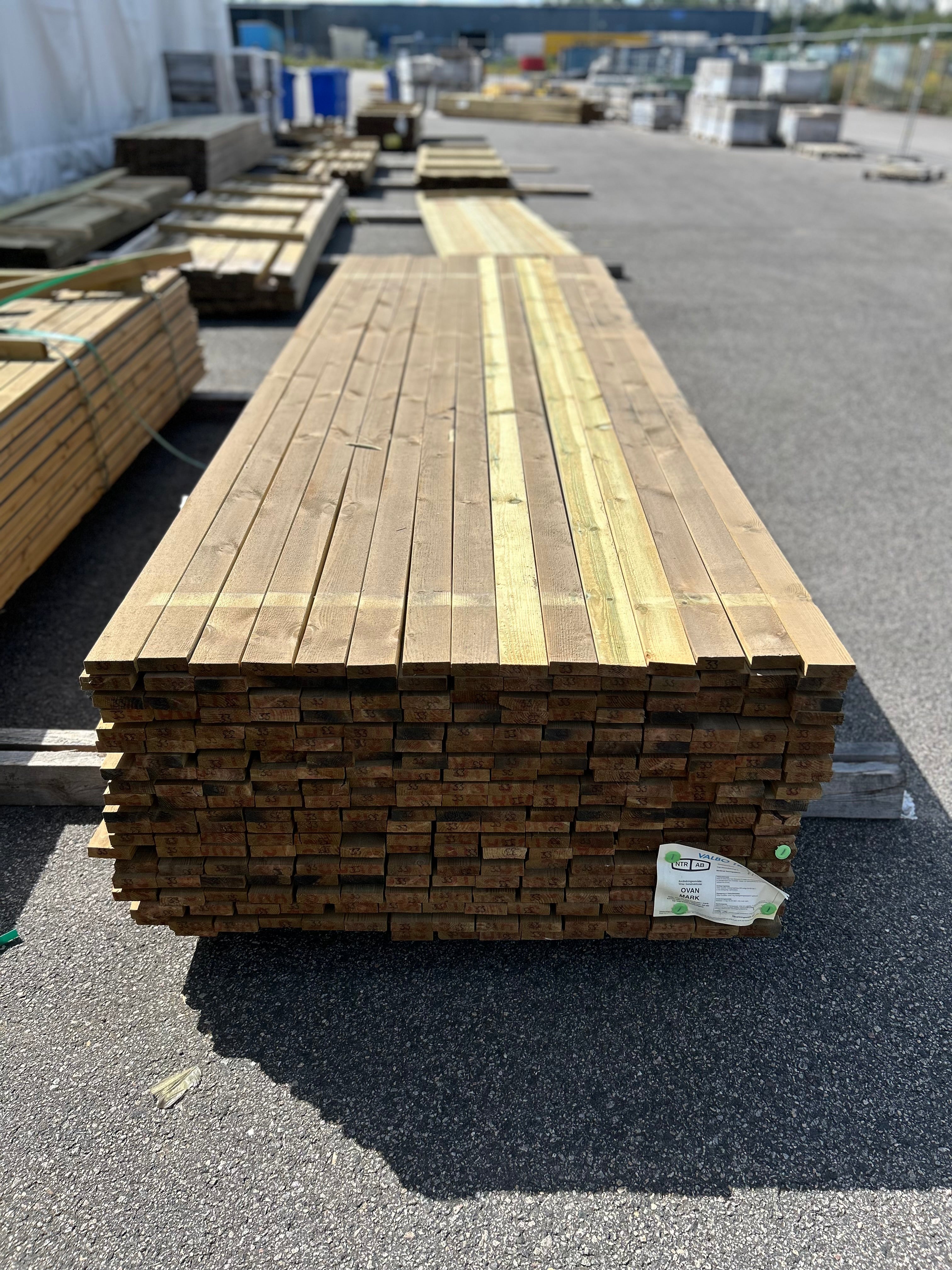 Tryckimpregnerad Panel 22x70 Furu – Finsågad