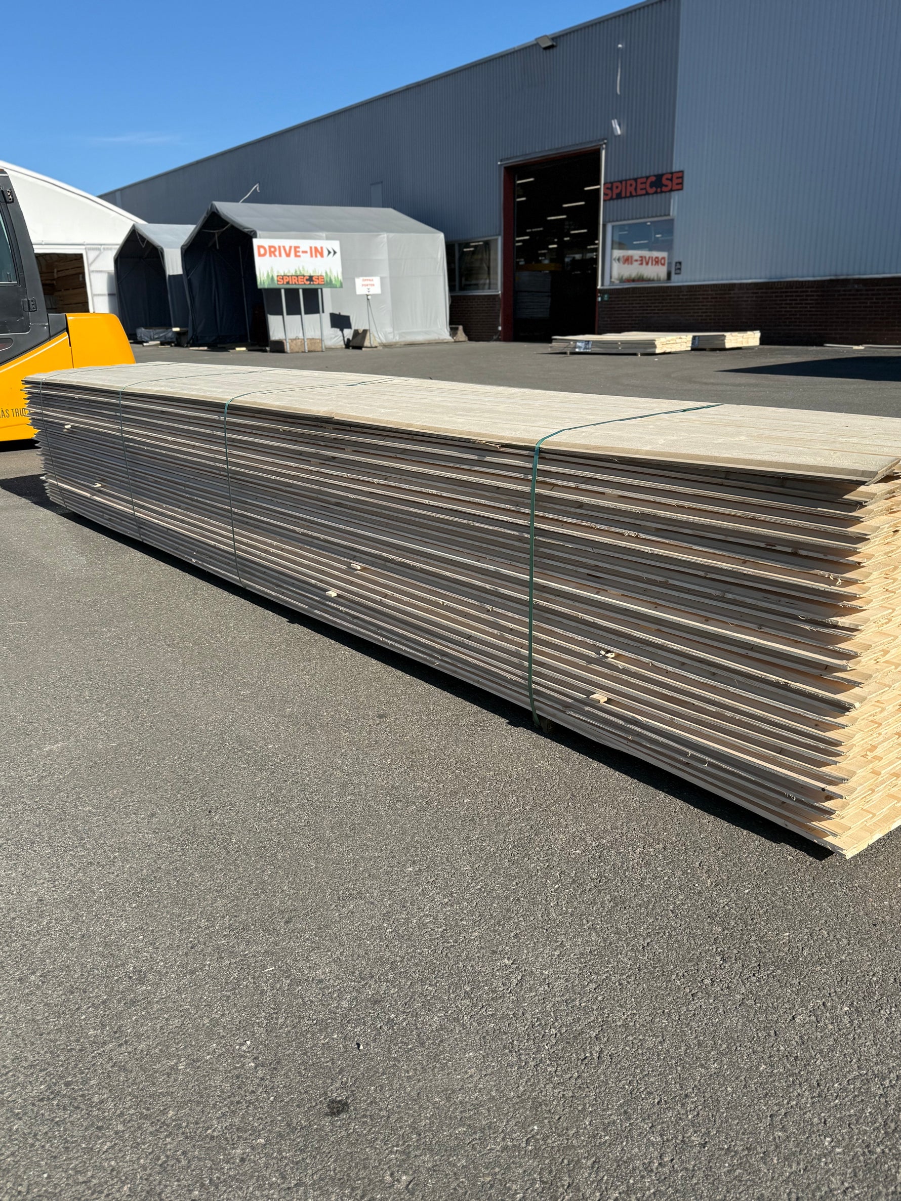 Paket Ytterpanel Enkelfas Fals 22x120mm – 260 st 5,40 m Obehandlad Gran - Spirec
