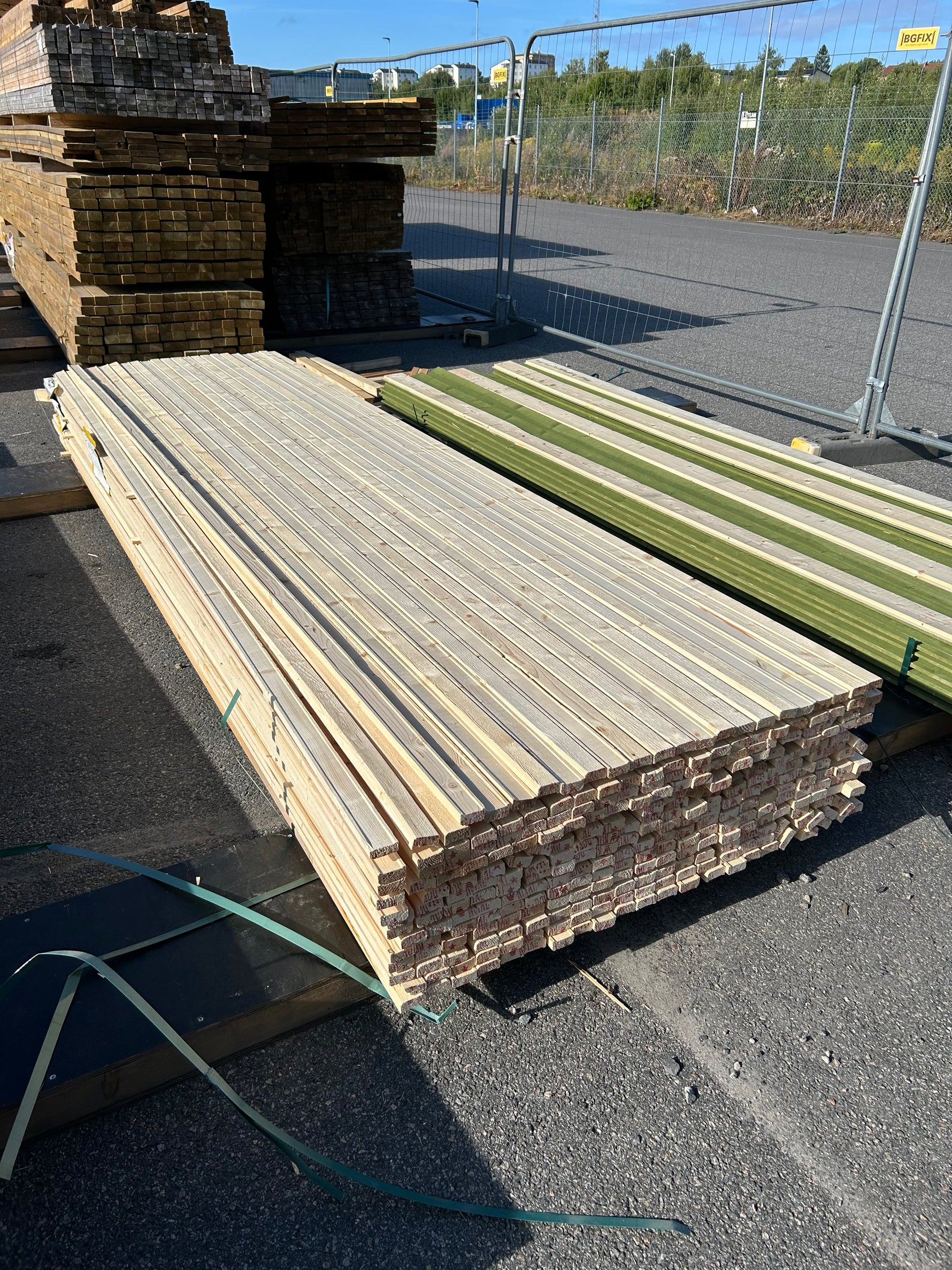 Paket Lockläkt 22x45mm 3.60m 286st Obehandlad