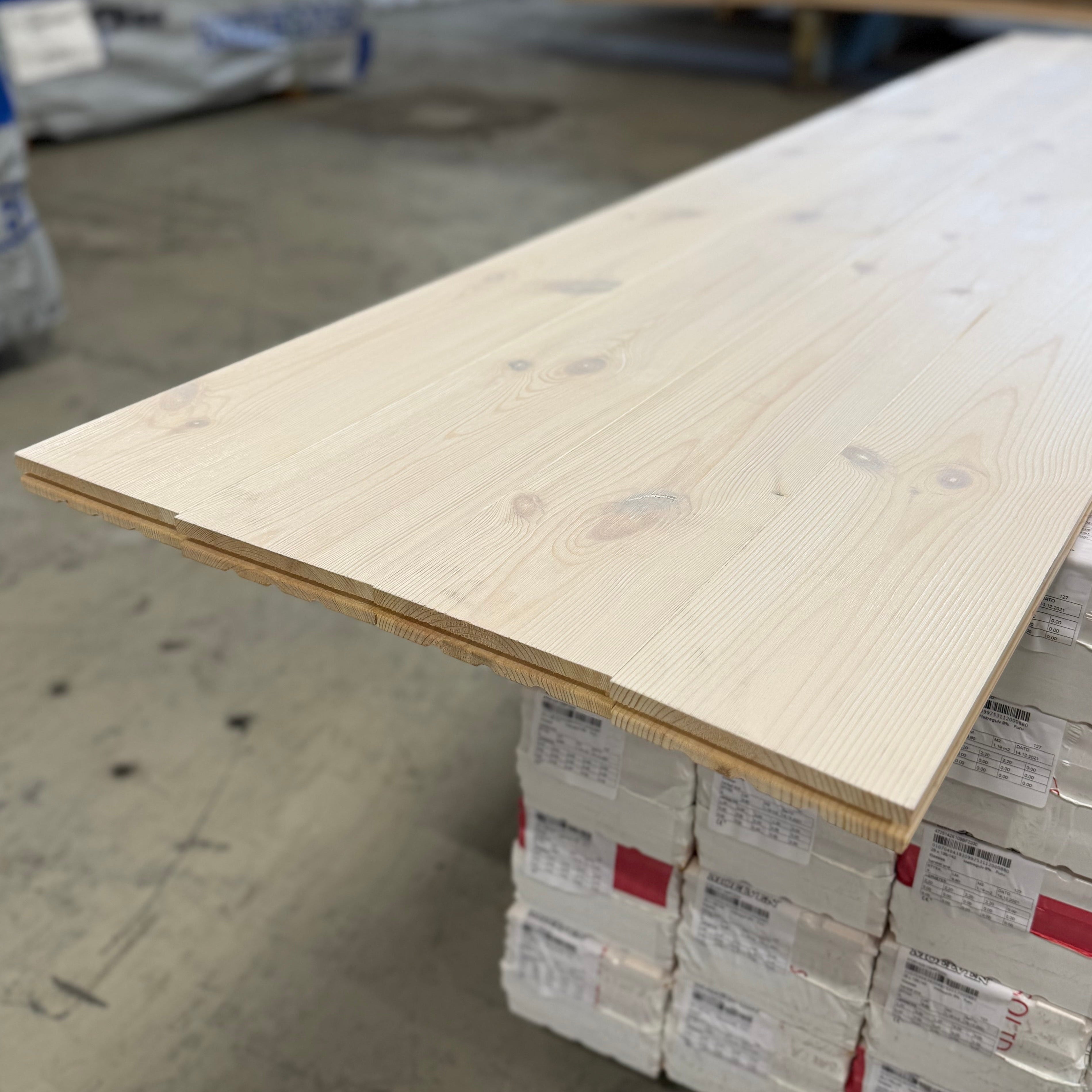 Moelven Furu Golv Snö 25x142mm - Per Bunt (4st 2,20m)