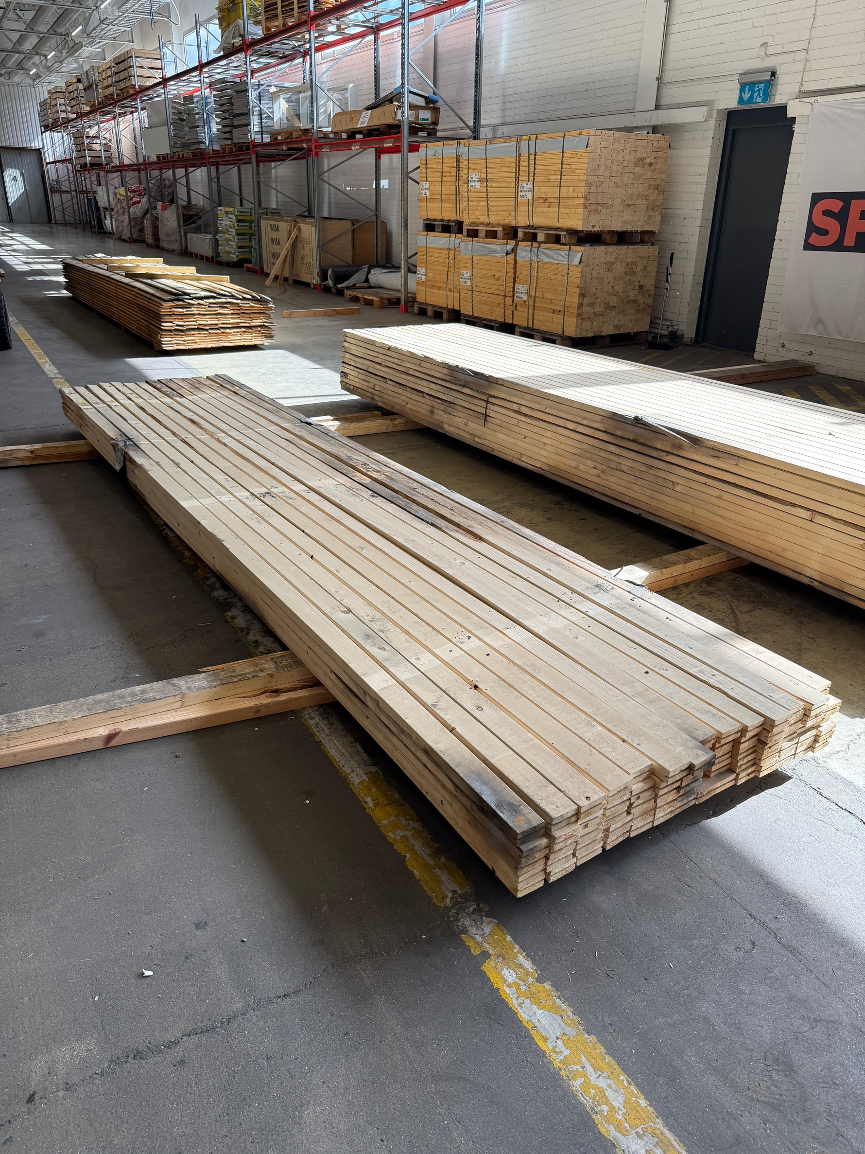 Paket Ändspontat Regel 34x70mm, 70st 4,50m- Fuktskadad