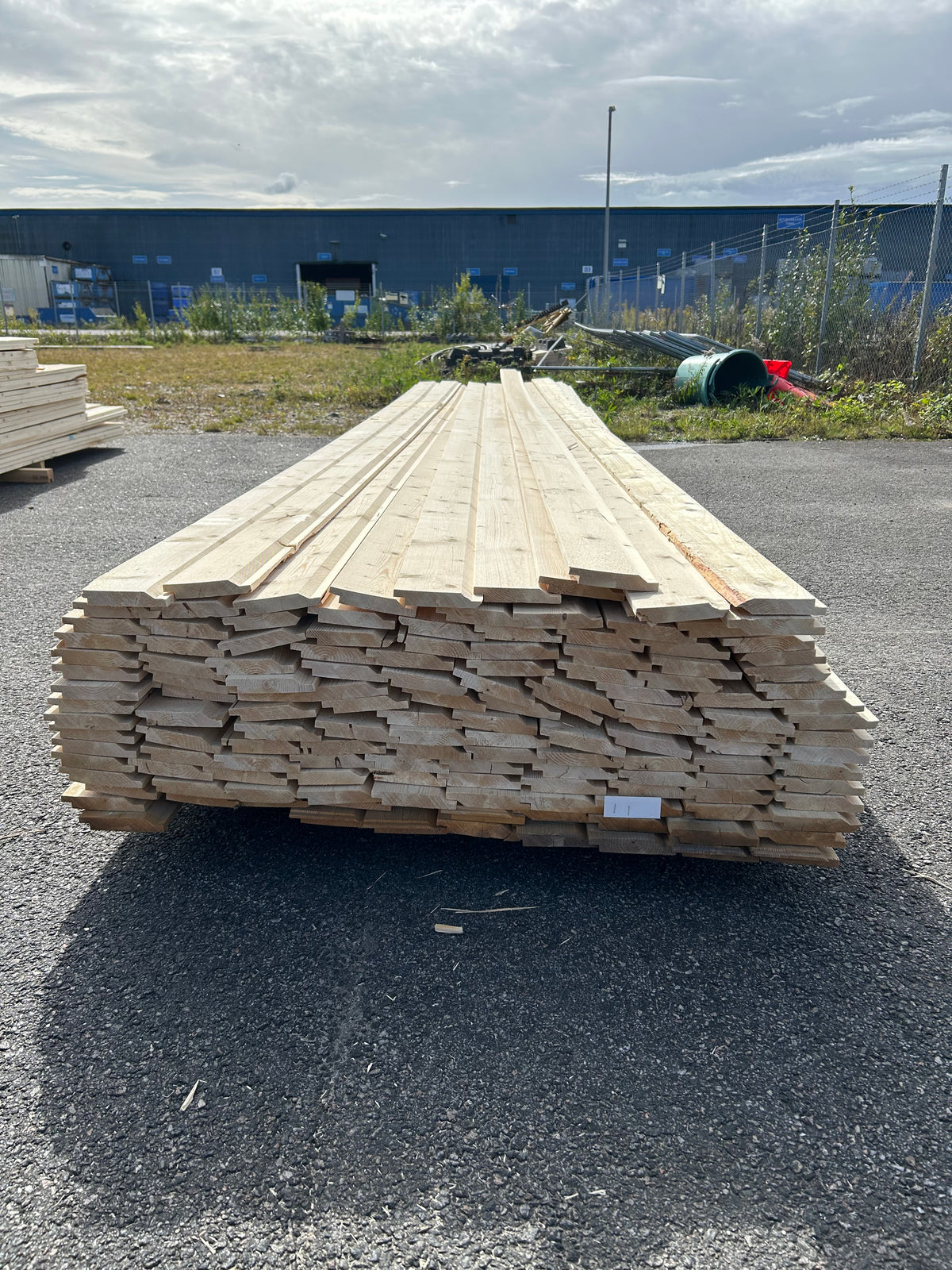 Paket Enkelfas Halvspont 22x120 mm – 4,80 m (Andra sortering)
